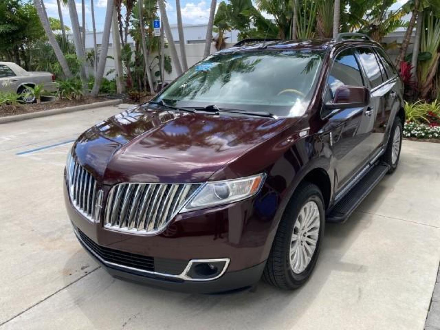 2011 Bordeaux Reserve Red Metallic /Light Stone Lincoln MKX SUV LOW MILES 77,000 (2LMDJ6JK1BB) with an 3.7L Ti-VCT V6 Engine engine, Automatic transmission, located at 4701 North Dixie Hwy, Pompano Beach, FL, 33064, (954) 422-2889, 26.240938, -80.123474 - 2011 LINCOLN MKX NEW $39,145 LOW MILES 74,654 VIN: 2LMDJ6JK1BBJ08582 NO ACCIDENTS NO RECALLS 4 DOOR WAGON/SPORT UTILITY FLORIDA OWNER RUST FREE 3.7L V6 F DOHC 24V DUAL ZONE AC DUAL EXHAUST GASOLINE MEMORY SEATS POWER SEATS FRONT WHEEL DRIVE BLUETOOTH POWER BACK DOOR Adjustable Lumbar Support Alloy W - Photo#3