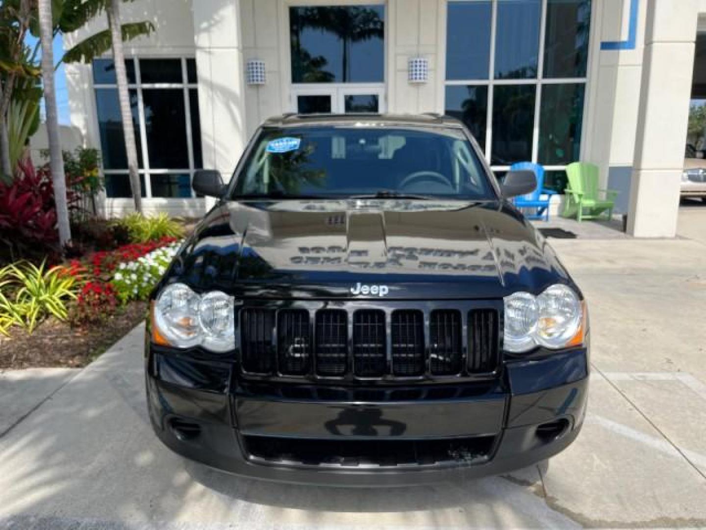 2008 Brilliant Blk Crystal Pearl /Dark Slate Gray Jeep Grand Cherokee Laredo LOW MILES 60,419 (1J8GS48K68C) with an 3.7L V6 Engine engine, Automatic transmission, located at 4701 North Dixie Hwy, Pompano Beach, FL, 33064, (954) 422-2889, 26.240938, -80.123474 - OUR WEBPAGE FLORIDACARS1.COM HAS OVER 100 PHOTOS AND FREE CARFAX LINK 2008 JEEP GRAND CHEROKEE LAREDO NEW $ 29,085 ROAD READY VIN: 1J8GS48K68C140207 NO ACCIDENTS POWER SEATS 4 DOOR WAGON/SPORT UTILITY LOW MILES 60.419 3.7L V6 F FLORIDA OWNER POWER MIRRORS GASOLINE REAR WHEEL DRIVE 4X2 Active Head Re - Photo#61