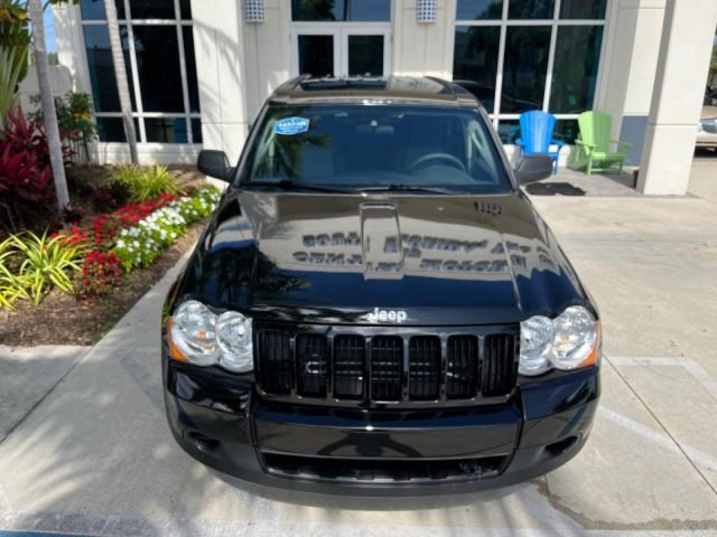 2008 Brilliant Blk Crystal Pearl /Dark Slate Gray Jeep Grand Cherokee Laredo LOW MILES 60,419 (1J8GS48K68C) with an 3.7L V6 Engine engine, Automatic transmission, located at 4701 North Dixie Hwy, Pompano Beach, FL, 33064, (954) 422-2889, 26.240938, -80.123474 - OUR WEBPAGE FLORIDACARS1.COM HAS OVER 100 PHOTOS AND FREE CARFAX LINK 2008 JEEP GRAND CHEROKEE LAREDO NEW $ 29,085 ROAD READY VIN: 1J8GS48K68C140207 NO ACCIDENTS POWER SEATS 4 DOOR WAGON/SPORT UTILITY LOW MILES 60.419 3.7L V6 F FLORIDA OWNER POWER MIRRORS GASOLINE REAR WHEEL DRIVE 4X2 Active Head Re - Photo#64