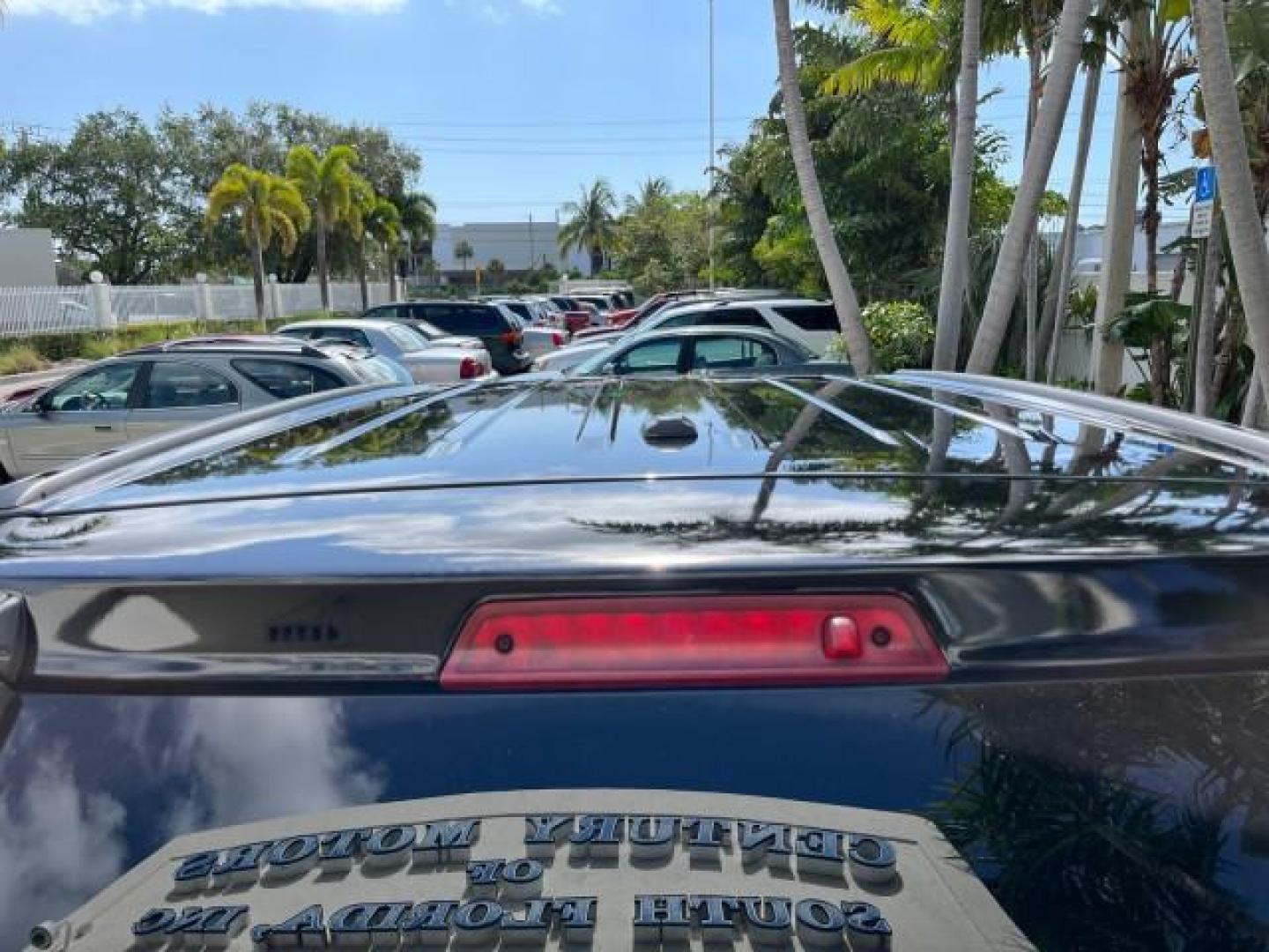 2008 Brilliant Blk Crystal Pearl /Dark Slate Gray Jeep Grand Cherokee Laredo LOW MILES 60,419 (1J8GS48K68C) with an 3.7L V6 Engine engine, Automatic transmission, located at 4701 North Dixie Hwy, Pompano Beach, FL, 33064, (954) 422-2889, 26.240938, -80.123474 - OUR WEBPAGE FLORIDACARS1.COM HAS OVER 100 PHOTOS AND FREE CARFAX LINK 2008 JEEP GRAND CHEROKEE LAREDO NEW $ 29,085 ROAD READY VIN: 1J8GS48K68C140207 NO ACCIDENTS POWER SEATS 4 DOOR WAGON/SPORT UTILITY LOW MILES 60.419 3.7L V6 F FLORIDA OWNER POWER MIRRORS GASOLINE REAR WHEEL DRIVE 4X2 Active Head Re - Photo#88