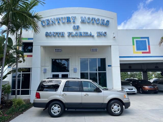 photo of 2005 Ford Expedition SUV