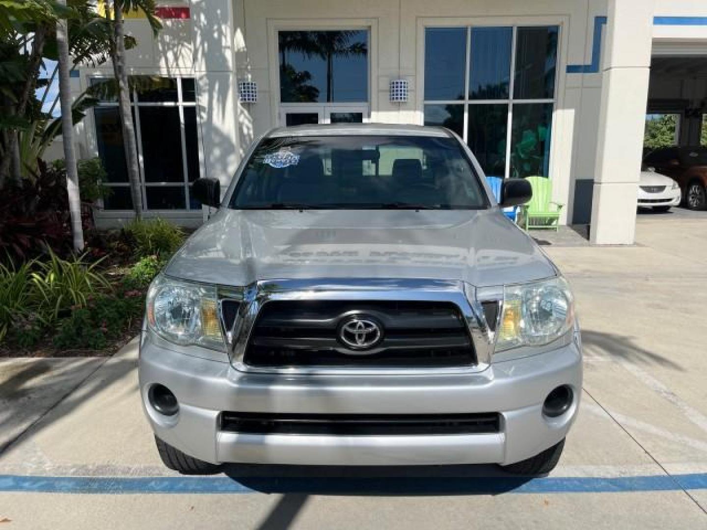 2006 Silver Streak Mica /Graphite Toyota Tacoma 4X4 5 SPD 1 FL LOW MILES 80,046 (5TEUX42N06Z) with an 2.7L DOHC EFI 16-Valve I4 VVT-i Engine engine, Manual transmission, located at 4701 North Dixie Hwy, Pompano Beach, FL, 33064, (954) 422-2889, 26.240938, -80.123474 - 2006 TOYOTA TACOMA ROAD READY 6,2FT BED VIN: 5TEUX42N06Z318321 NO ACCIDENTS CLUB CAB PICKUP NO RECALLS 4X4 2.7L I4 F DOHC 16V 1 FLORIDA OWNER GASOLINE 20 SERVICE RECORDS REAR WHEEL DRIVE W/ 4X4 5 SPD LOW MILES 80,046 THIS IS ONE OF THE NICEST TACOMA S WE HAVE EVER LISTED RETIREE FLORIDA TITLE THIS I - Photo#63