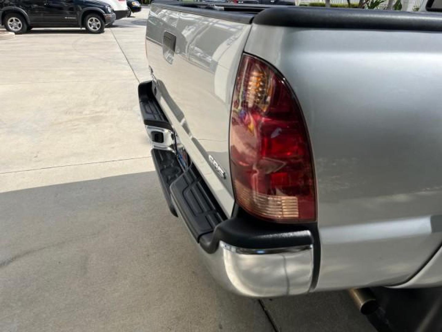 2006 Silver Streak Mica /Graphite Toyota Tacoma 4X4 5 SPD 1 FL LOW MILES 80,046 (5TEUX42N06Z) with an 2.7L DOHC EFI 16-Valve I4 VVT-i Engine engine, Manual transmission, located at 4701 North Dixie Hwy, Pompano Beach, FL, 33064, (954) 422-2889, 26.240938, -80.123474 - 2006 TOYOTA TACOMA ROAD READY 6,2FT BED VIN: 5TEUX42N06Z318321 NO ACCIDENTS CLUB CAB PICKUP NO RECALLS 4X4 2.7L I4 F DOHC 16V 1 FLORIDA OWNER GASOLINE 20 SERVICE RECORDS REAR WHEEL DRIVE W/ 4X4 5 SPD LOW MILES 80,046 THIS IS ONE OF THE NICEST TACOMA S WE HAVE EVER LISTED RETIREE FLORIDA TITLE THIS I - Photo#90