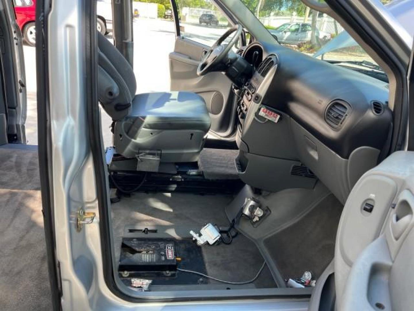 2006 Bright Silver Metallic /Med Slate Gray Chrysler Town and Country LWB BRAUN ENTERVAN LO MI 26,135 (2A4GP54L56R) with an 3.8L OHV V6 Engine engine, Automatic transmission, located at 4701 North Dixie Hwy, Pompano Beach, FL, 33064, (954) 422-2889, 26.240938, -80.123474 - 2006 CHRYSLER TOWN AND COUNTRY TOURING ROAD READY DUAL ZONE AC VIN: 2A4GP54L56R807859 NO RECALLS VAN POWER SLIDING DOORS 3.8L V6 F 24V POWER SEATS/MIRRORS GASOLINE LOW MILES 26,135 FRONT WHEEL DRIVE POWER HANDICAP RAMP BRAUN ENTERVAN $30.000 LOWERED FLOOR CONVERSION WORKS GREAT ! Additional Airbags - Photo#12