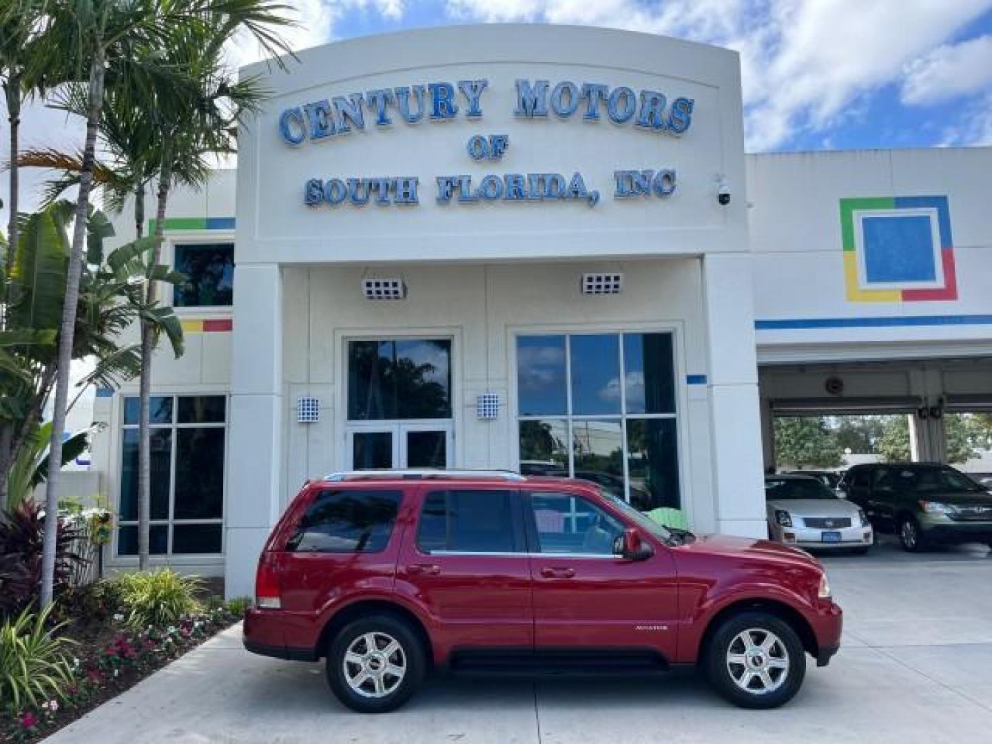 2003 Vivid Red Metallic /Light Parchment Lincoln Aviator LOW MILES 89,578 Luxury (5LMEU68H13Z) with an 4.6L DOHC 32-Valve V8 Engine engine, Automatic transmission, located at 4701 North Dixie Hwy, Pompano Beach, FL, 33064, (954) 422-2889, 26.240938, -80.123474 - 2003 LINCOLN AVIATOR LUXURY NEW $41,765 ROAD READY VIN: 5LMEU68H13ZJ30319 NO ACCIDENTS NO RECALLS 4 DOOR WAGON/SPORT UTILITY PARKING SENSORS 4,6L V8 4.6L V8 F DOHC 3 ROW SEATS DUAL ZONE AC GASOLINE POWER HEATED SEATS/MIRRORS REAR WHEEL DRIVE TOW PKG FLORIDA OWNER LOW MILES 89,552 Adjustable Lumbar S - Photo#0