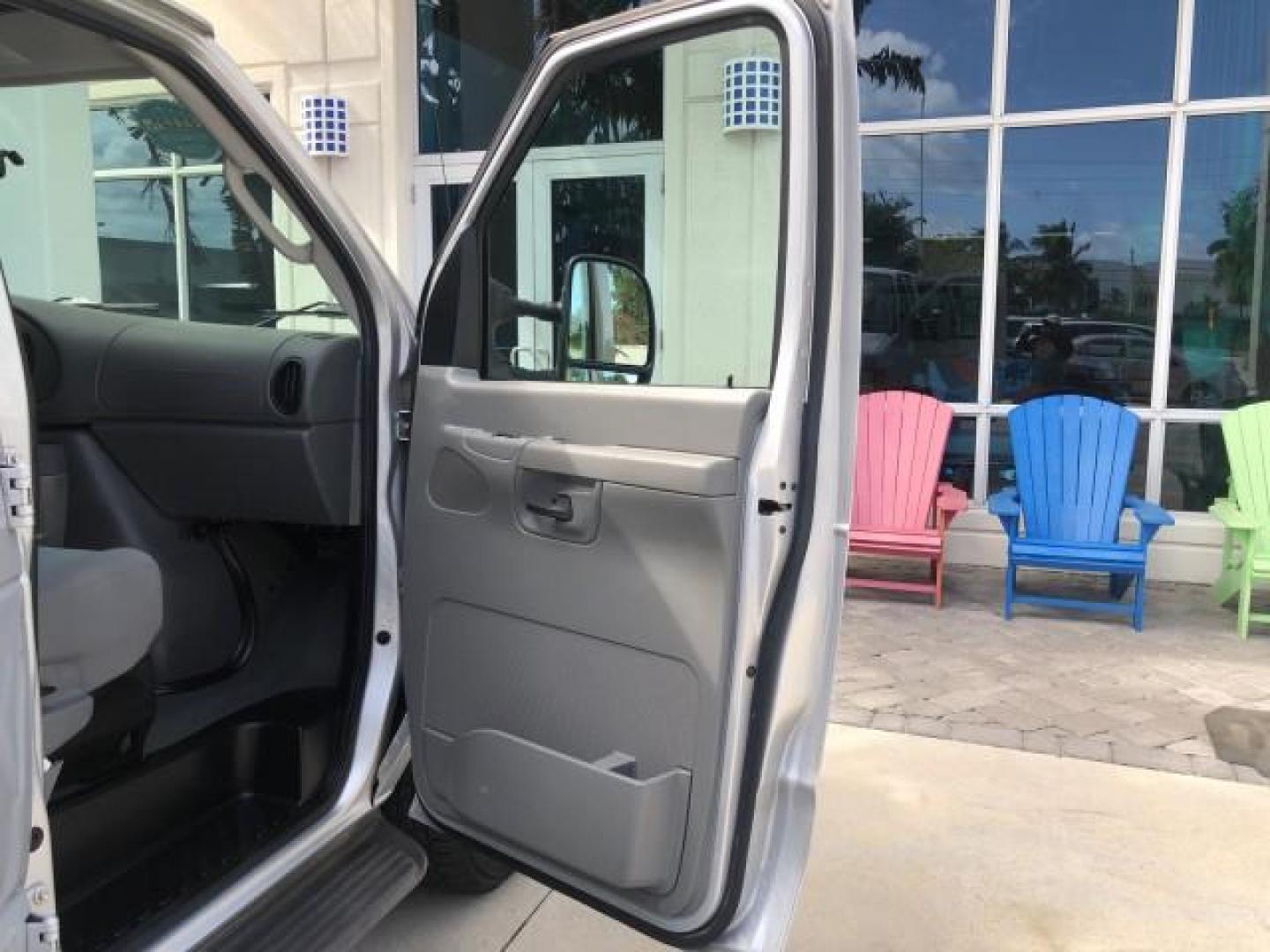 2006 Dark Shadow Grey Metallic /Medium Flint Ford Econoline Wagon 15 PASS XLT LOW MILES 37,845 (1FBSS31L46D) with an 5.4L EFI V8 Engine engine, Automatic transmission, located at 4701 North Dixie Hwy, Pompano Beach, FL, 33064, (954) 422-2889, 26.240938, -80.123474 - 2006 FORD E-SERIES E-350 SD XLT 15 PASS ROAD READY 5.4L V8 XLT VIN: 1FBSS31L46DB29538 NO RECALLS VAN LOW MILES 37,845 5.4L V8 F 15 PASSENGER 5 ROWS OF SEATS GASOLINE 5 SERVICE RECORDS REAR WHEEL DRIVE ABS Brakes AM/FM Stereo Air Conditioning Automatic Transmission Barn Doors CD Audio Cloth Seats Cru - Photo#10