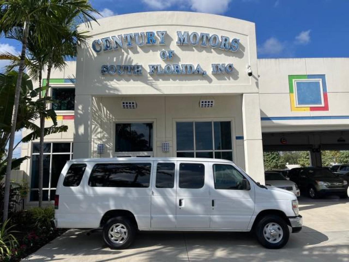 2008 Oxford White /Medium Flint Ford Econoline Wagon E 350 15 XLT LOW MILES 65,995 (1FBSS31L98D) with an 5.4L EFI V8 Engine engine, Automatic transmission, located at 4701 North Dixie Hwy, Pompano Beach, FL, 33064, (954) 422-2889, 26.240938, -80.123474 - 2008 FORD E-SERIES E-350 SD XLT 15 ROAD READY 5,4L V8 VIN: 1FBSS31L98DA44990 NO RECALLS VAN 15 PASSENGER 5.4L V8 F SOHC 16V LOW MILES 65,995 GASOLINE 2 SERVICE RECORDS REAR WHEEL DRIVE POWER MIRRORS ABS Brakes AM/FM Stereo Air Conditioning Automatic Transmission CD Audio Cloth Seats Cruise Control F - Photo#0