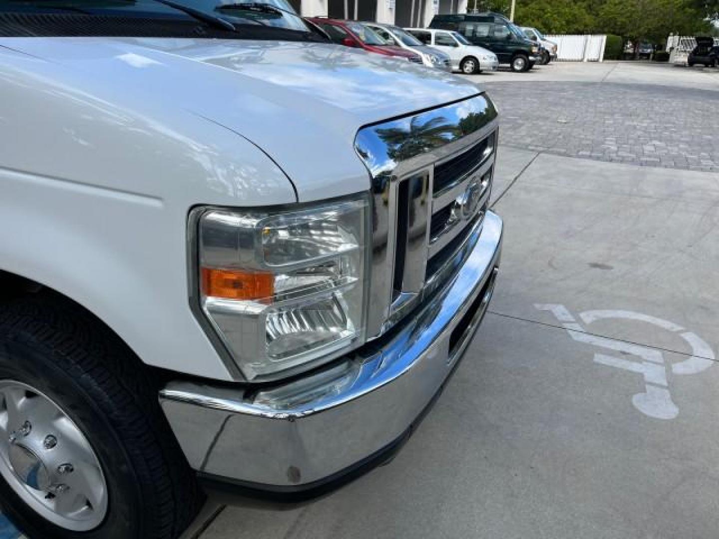 2008 Oxford White /Medium Flint Ford Econoline Wagon E 350 15 XLT LOW MILES 65,995 (1FBSS31L98D) with an 5.4L EFI V8 Engine engine, Automatic transmission, located at 4701 North Dixie Hwy, Pompano Beach, FL, 33064, (954) 422-2889, 26.240938, -80.123474 - 2008 FORD E-SERIES E-350 SD XLT 15 ROAD READY 5,4L V8 VIN: 1FBSS31L98DA44990 NO RECALLS VAN 15 PASSENGER 5.4L V8 F SOHC 16V LOW MILES 65,995 GASOLINE 2 SERVICE RECORDS REAR WHEEL DRIVE POWER MIRRORS ABS Brakes AM/FM Stereo Air Conditioning Automatic Transmission CD Audio Cloth Seats Cruise Control F - Photo#81