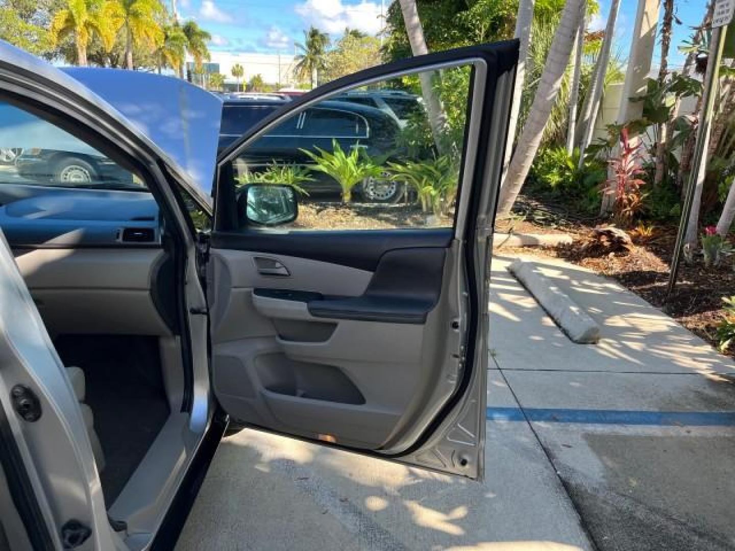 2011 Alabaster Silver Metallic /Gray Honda Odyssey LEATHER LX LOW MILES 70,192 (5FNRL5H21BB) with an 3.5L SOHC MPFI 24-Valve i-VTEC V6 Engine engine, Automatic transmission, located at 4701 North Dixie Hwy, Pompano Beach, FL, 33064, (954) 422-2889, 26.240938, -80.123474 - 2011 HONDA ODYSSEY LX LEATHER ROAD READY 3.5L V6 VIN: 5FNRL5H21BB053893 NO ACCIDENTS NO RECALLS VAN $28,800 NEW FLORIDA OWNER 27 MPG 3.5L V6 F SOHC 24V 3 ROW POWER LEATHER SEATS GASOLINE 26 SERVICE RECORDS FRONT WHEEL DRIVE NEW LIKE TIRES DUAL ZONE AC LOW MILES 70,192 Active Head Restraints Anti-The - Photo#11