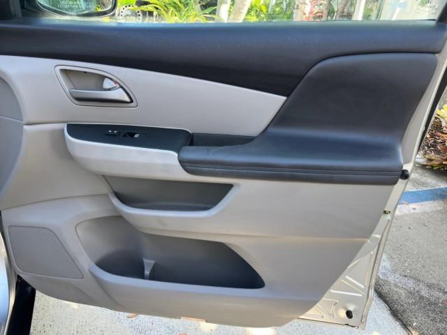 2011 Alabaster Silver Metallic /Gray Honda Odyssey LEATHER LX LOW MILES 70,192 (5FNRL5H21BB) with an 3.5L SOHC MPFI 24-Valve i-VTEC V6 Engine engine, Automatic transmission, located at 4701 North Dixie Hwy, Pompano Beach, FL, 33064, (954) 422-2889, 26.240938, -80.123474 - 2011 HONDA ODYSSEY LX LEATHER ROAD READY 3.5L V6 VIN: 5FNRL5H21BB053893 NO ACCIDENTS NO RECALLS VAN $28,800 NEW FLORIDA OWNER 27 MPG 3.5L V6 F SOHC 24V 3 ROW POWER LEATHER SEATS GASOLINE 26 SERVICE RECORDS FRONT WHEEL DRIVE NEW LIKE TIRES DUAL ZONE AC LOW MILES 70,192 Active Head Restraints Anti-The - Photo#24