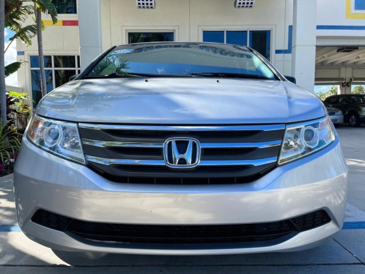 2011 Alabaster Silver Metallic /Gray Honda Odyssey LEATHER LX LOW MILES 70,192 (5FNRL5H21BB) with an 3.5L SOHC MPFI 24-Valve i-VTEC V6 Engine engine, Automatic transmission, located at 4701 North Dixie Hwy, Pompano Beach, FL, 33064, (954) 422-2889, 26.240938, -80.123474 - 2011 HONDA ODYSSEY LX LEATHER ROAD READY 3.5L V6 VIN: 5FNRL5H21BB053893 NO ACCIDENTS NO RECALLS VAN $28,800 NEW FLORIDA OWNER 27 MPG 3.5L V6 F SOHC 24V 3 ROW POWER LEATHER SEATS GASOLINE 26 SERVICE RECORDS FRONT WHEEL DRIVE NEW LIKE TIRES DUAL ZONE AC LOW MILES 70,192 Active Head Restraints Anti-The - Photo#81