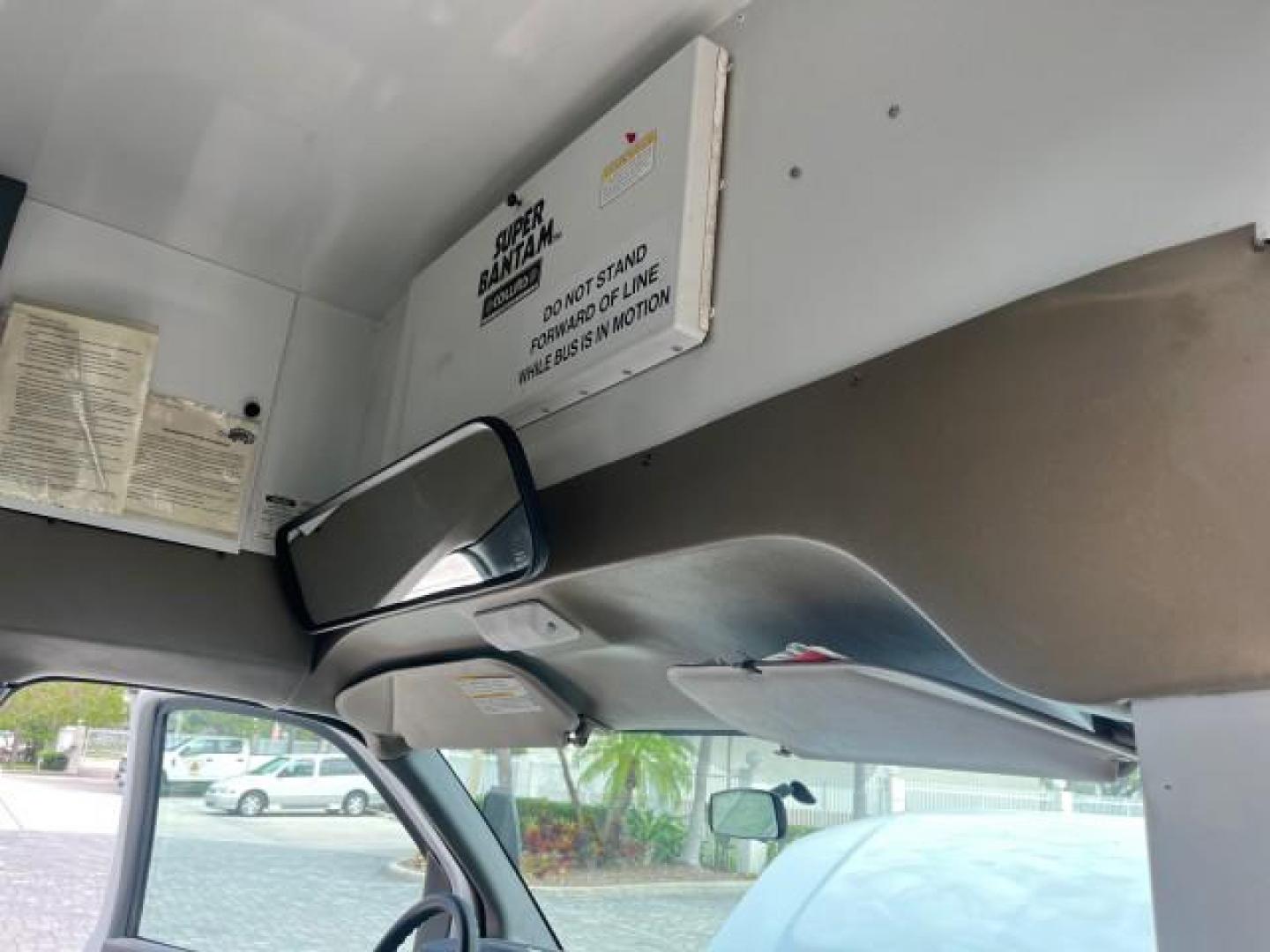 2004 Summit White /Neutral Chevrolet Express Commercial Cutaway BUS DRW LOW MILES 29,868 (1GBJG31U841) with an 6.0L Vortec 6000 V8 SFI Engine engine, Automatic transmission, located at 4701 North Dixie Hwy, Pompano Beach, FL, 33064, (954) 422-2889, 26.240938, -80.123474 - OUR WEBPAGE FLORIDACARS1.COM HAS OVER 100 PHOTOS AND FREE CARFAX LINK 2004 CHEVROLET EXPRESS G3500 IDEAL TO MAKE INTO A 5 WINDOW MINI BUS CAMPER LOTS OF OPTIONS OR LEAVE IT STOCK IF YOU NEED IT THIS WAY VIN: 1GBJG31U841216282 CUTAWAY DUAL AC ROOF REAR AIR DUALLY PERFECT 6.0L V8 F GASOLINE REAR WHEEL - Photo#30