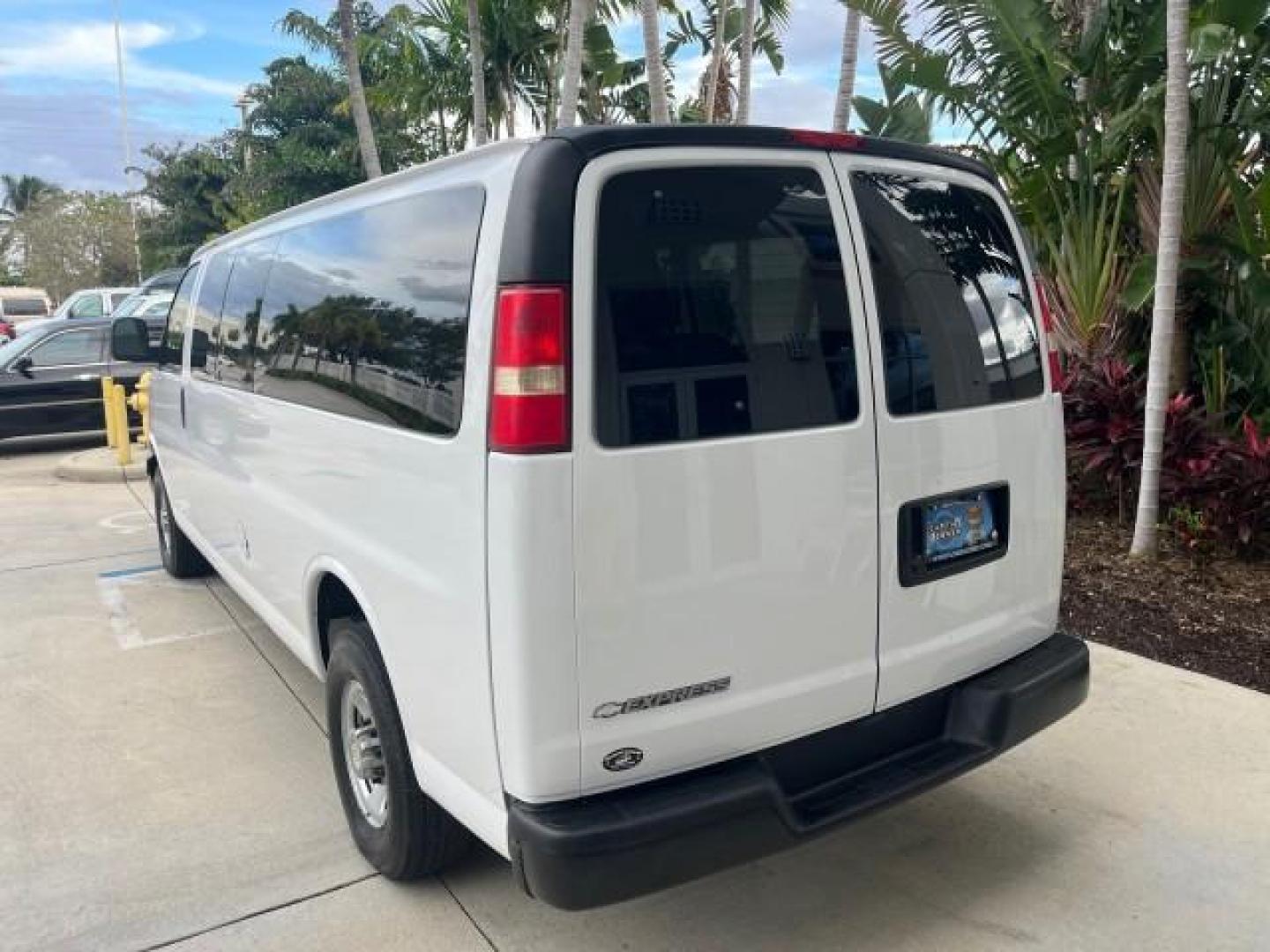 2007 Summit White /Medium Pewter Chevrolet Express 15 Passenger Van LOW MILES 33,128 (1GAHG39UX71) with an 6.0L Vortec 1000 V8 SFI Engine engine, Automatic transmission, located at 4701 North Dixie Hwy, Pompano Beach, FL, 33064, (954) 422-2889, 26.240938, -80.123474 - 2007 CHEVROLET EXPRESS LS 3500 15 PASS ROAD READY WORK READY VIN: 1GAHG39UX71130919 NO ACCIDENTS NO RECALLS VAN 13 SERVICE RECORDS 6.0L V8 F 1 OWNER 6.0L V8 15 PASSENGER GASOLINE POWER MIRRORS 4 ROW SEATS REAR WHEEL DRIVE LOW MILES 33,128 DUAL ZONE AC Active Head Restraints Anti-Theft System Auxilia - Photo#79