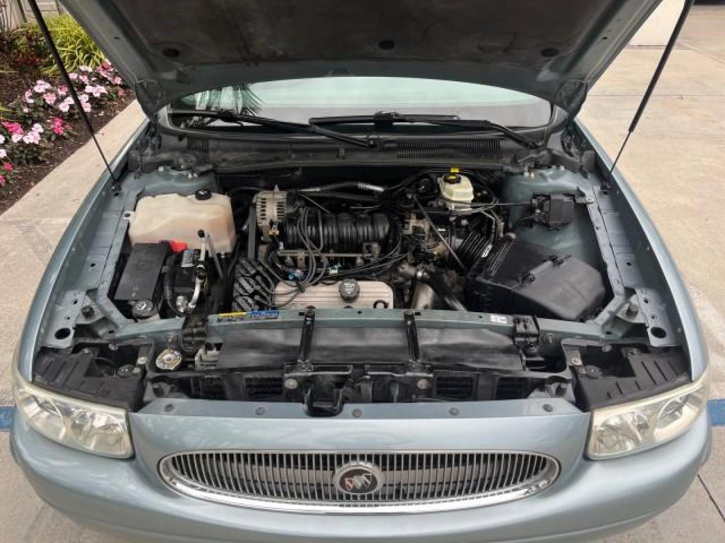 2003 Silver Blue Ice Metallic /Medium Gray Buick LeSabre Custom LOW MILES 38,040 (1G4HP52K434) with an 3.8L 3800 V6 SFI Engine engine, Automatic transmission, located at 4701 North Dixie Hwy, Pompano Beach, FL, 33064, (954) 422-2889, 26.240938, -80.123474 - 2003 BUICK LESABRE CUSTOM ROAD READY 3.8L V6 CUSTOM VIN: 1G4HP52K434132200 NO ACCIDENTS NO RECALLS SEDAN 4 DR FLORIDA OWNER 28 MPG 3.8L V6 F 12V LOW MILES 38,040 ACTUAL GASOLINE 17 SERVICE RECORDS FRONT WHEEL DRIVE POWER SEATS POWER MIRRORS ABS Brakes AM/FM Stereo Air Conditioning Automatic Transmis - Photo#17