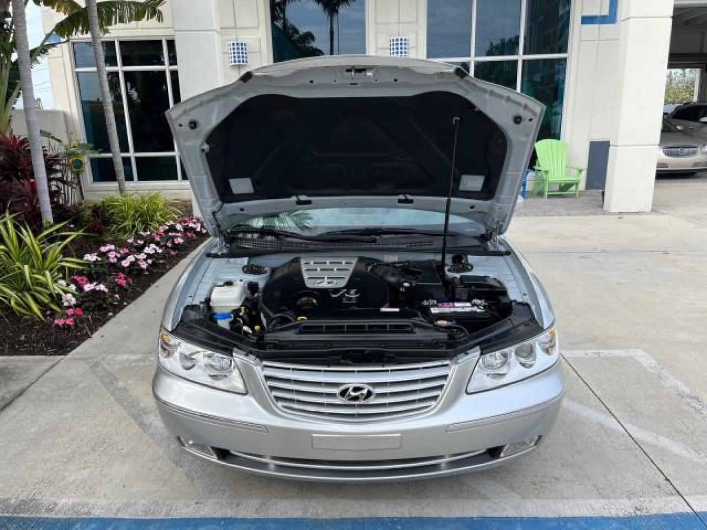 2008 Steel Gray /Gray Hyundai Azera 1 FL Limited LOW MILES 43,273 (KMHFC46F08A) with an 3.8L MPI DOHC CVVT 24-Valve Variable Intake System V6 Engine engine, Automatic transmission, located at 4701 North Dixie Hwy, Pompano Beach, FL, 33064, (954) 422-2889, 26.240938, -80.123474 - 2008 HYUNDAI AZERA LIMITED NEW $29,025 ROAD READY VIN: KMHFC46F08A292724 POWER LEATHER SEATS SEDAN 4 DR POWER SUNROOF 28 MPG 3.8L V6 F DOHC 24V HEATED MIRRORS NO ACCIDENTS NO RECALLS GASOLINE 26 SERVICE RECORDS LOW MILE 43,273 DUAL AC FRONT WHEEL DRIVE BRAKING ASSIST 1 OWNER FLORIDA Active Head Rest - Photo#68