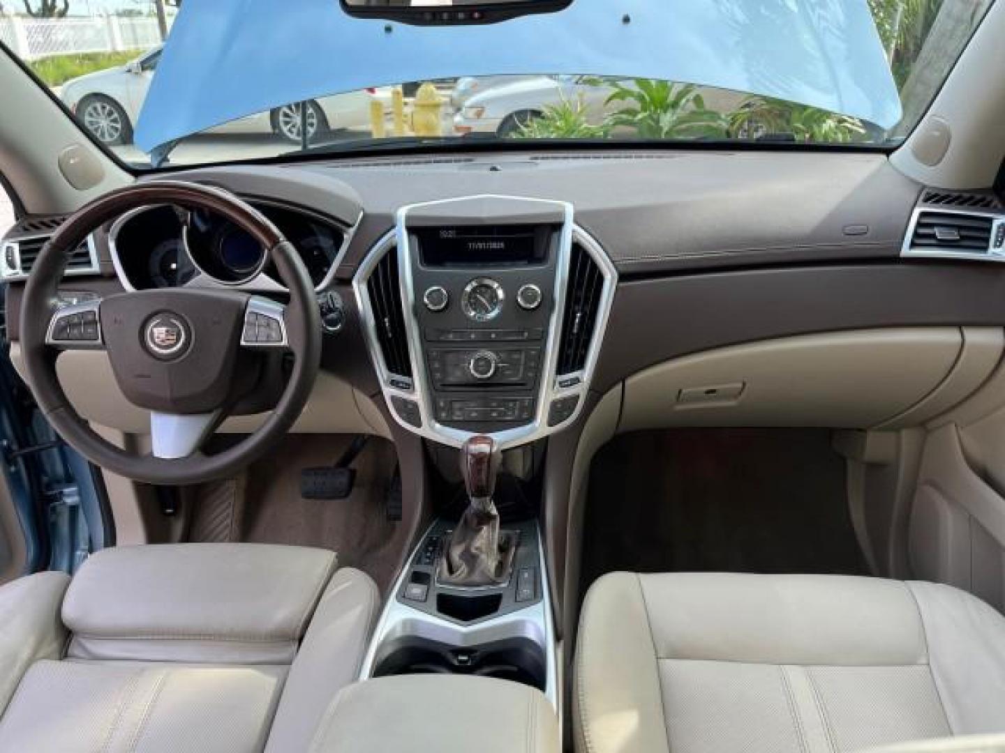 2011 Blue Frost Metalic /Shale w/Ebony accents Cadillac SRX Luxury Collection LOW MILES 40200 (3GYFNAEY7BS) with an 3.0L VVT DOHC V6 SIDI Engine engine, Automatic transmission, located at 4701 North Dixie Hwy, Pompano Beach, FL, 33064, (954) 422-2889, 26.240938, -80.123474 - OUR WEBPAGE FLORIDACARS1.COM HAS OVER 100 PHOTOS AND FREE CARFAX LINK 2011 CADILLAC SRX LUXURY COLLECTION NEW $43,240 ROAD READY VIN: 3GYFNAEY7BS633830 NO ACCIDENTS NO RECALLS 4 DOOR WAGON/ FLORIDA OWNER BLUETOOTH 3.0L V6 F DOHC 24V POWER PANORAMIC SUNROOF GASOLINE BACK UP CAMERA PARK SENSORS FRONT - Photo#34