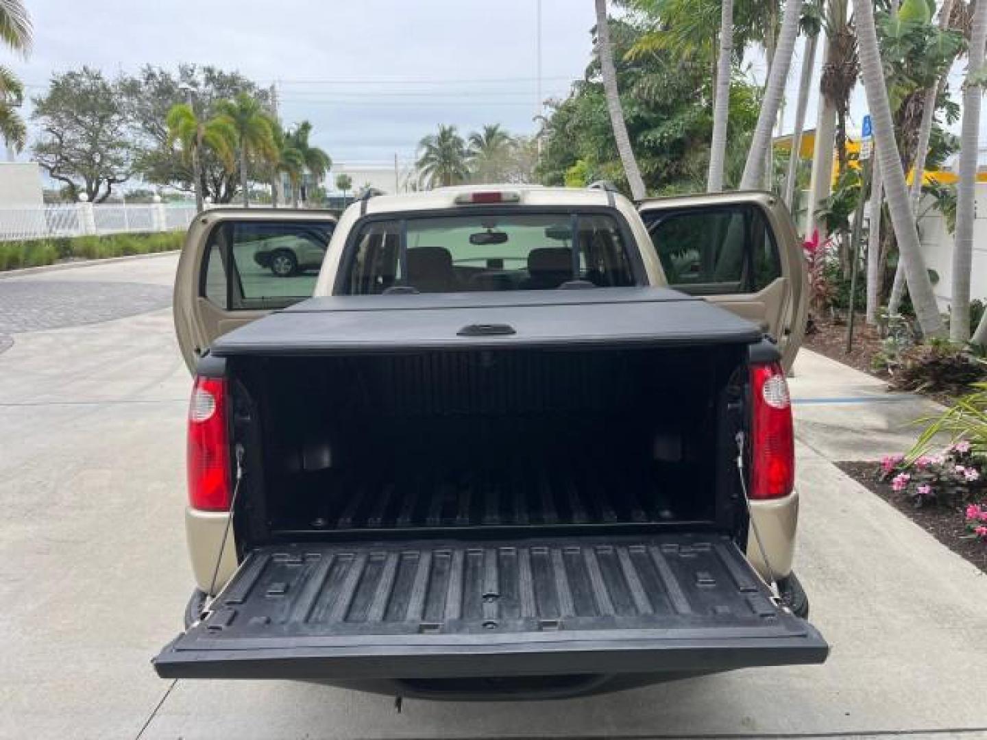 2003 Harvest Gold Metallic /Medium Pebble Ford Explorer Sport Trac XLT LOW MILES 75,818 (1FMZU67E33U) with an 4.0L SOHC MPFI V6 Engine engine, Automatic transmission, located at 4701 North Dixie Hwy, Pompano Beach, FL, 33064, (954) 422-2889, 26.240938, -80.123474 - 2003 FORD EXPLORER SPORT TRAC XLS NEW $28,720 ROAD READY VIN: 1FMZU67E33UA59584 NO ACCIDENTS NO RECALLS SPORT PICKUP BACK UP CAMERA FLORIDA OWNER XLS 4.0L V6 F SOHC NEW LIKE TIRES LOW MILES 75,818 GASOLINE POWER MIRRORS 10 SERVICE RECORDS REAR WHEEL DRIVE POWER SEATS 4.2FT BED 4.0L V6 4.2' Bed Lengt - Photo#15