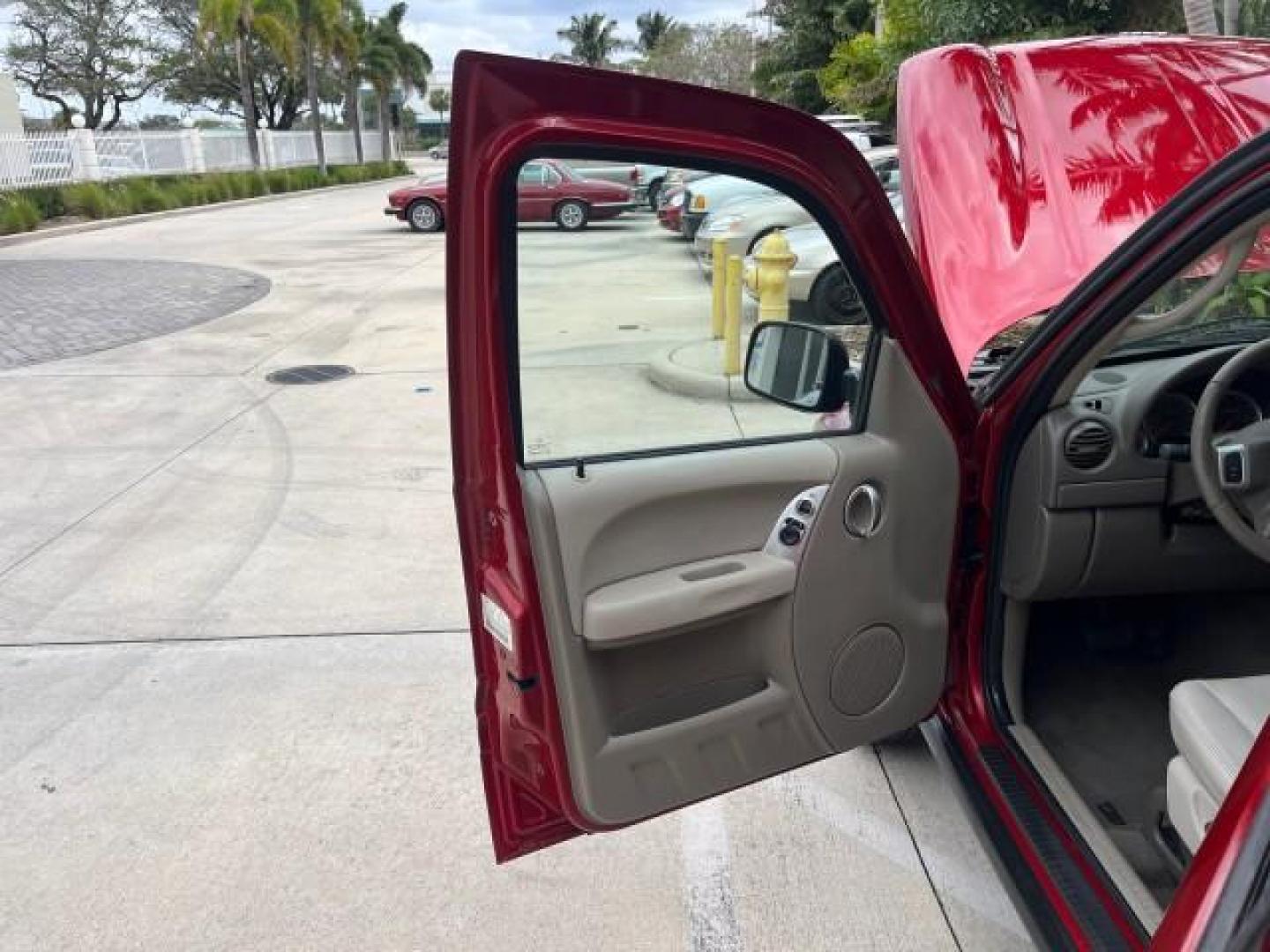 2006 Inferno Red Crystal Pearl /Khaki Jeep Liberty limited 4wd low miles (1J4GL58K36W) with an 3.7L V6 Engine engine, Automatic transmission, located at 4701 North Dixie Hwy, Pompano Beach, FL, 33064, (954) 422-2889, 26.240938, -80.123474 - 2006 JEEP LIBERTY LIMITED NEW $ 29,370 ROAD READY VIN: 1J4GL58K36W187677 NO ACCIDENTS 4X4 4 DOOR WAGON/SPORT UTILITY ON DEMAND 4WD 3.7L V6 F POWER LEATHER SEATS GASOLINE LOW MILES 68,017 REAR WHEEL DRIVE W/ 4X4 FLORIDA OWNER 4WD 4WD Anti-Theft System Black Roof Rails Braking Assist Chrome Grille Cru - Photo#9