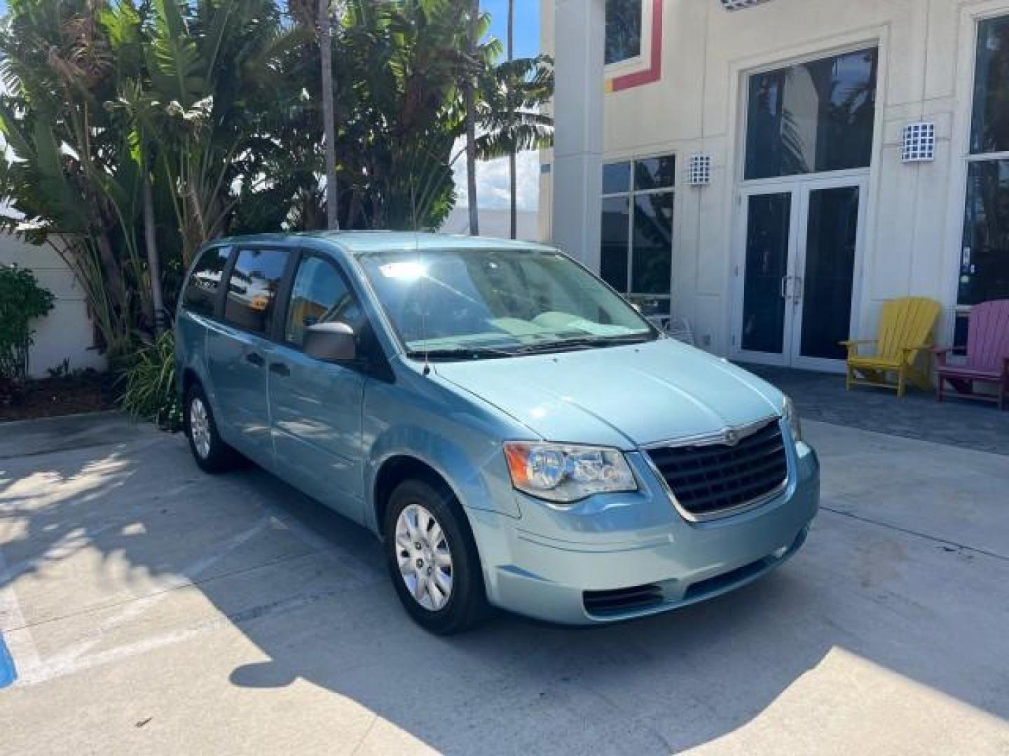 2008 Clearwater Blue Pearl /Md Slate Gray/Lt Shale Chrysler Town and Country LX LOW MILES 68,104 (2A8HR44H38R) with an 3.3L V6 Cylinder Engine engine, Automatic transmission, located at 4701 North Dixie Hwy, Pompano Beach, FL, 33064, (954) 422-2889, 26.240938, -80.123474 - OUR WEBPAGE FLORIDACARS1.COM HAS OVER 100 PHOTOS AND FREE CARFAX LINK 2008 CHRYSLER TOWN AND COUNTRY LX ROAD READY 3.3L V6 VIN: 2A8HR44H38R838730 NO ACCIDENTS VAN 24 MPG NO RECALLS 3.3L V6 F OHV 12V POWER MIRRORS 3 ROW SEATS GASOLINE DUAL ZONE AC 37 SERVICE RECORDS FRONT WHEEL DRIVE LOW MILES 68,104 - Photo#1