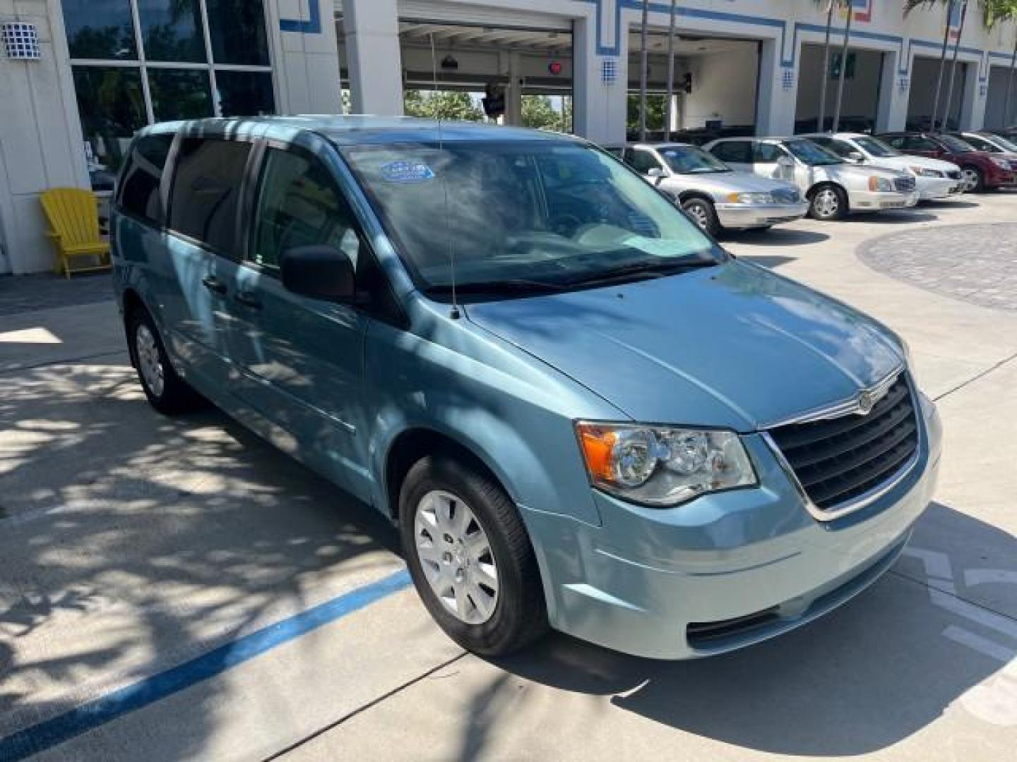 2008 Clearwater Blue Pearl /Md Slate Gray/Lt Shale Chrysler Town and Country LX LOW MILES 68,104 (2A8HR44H38R) with an 3.3L V6 Cylinder Engine engine, Automatic transmission, located at 4701 North Dixie Hwy, Pompano Beach, FL, 33064, (954) 422-2889, 26.240938, -80.123474 - OUR WEBPAGE FLORIDACARS1.COM HAS OVER 100 PHOTOS AND FREE CARFAX LINK 2008 CHRYSLER TOWN AND COUNTRY LX ROAD READY 3.3L V6 VIN: 2A8HR44H38R838730 NO ACCIDENTS VAN 24 MPG NO RECALLS 3.3L V6 F OHV 12V POWER MIRRORS 3 ROW SEATS GASOLINE DUAL ZONE AC 37 SERVICE RECORDS FRONT WHEEL DRIVE LOW MILES 68,104 - Photo#77