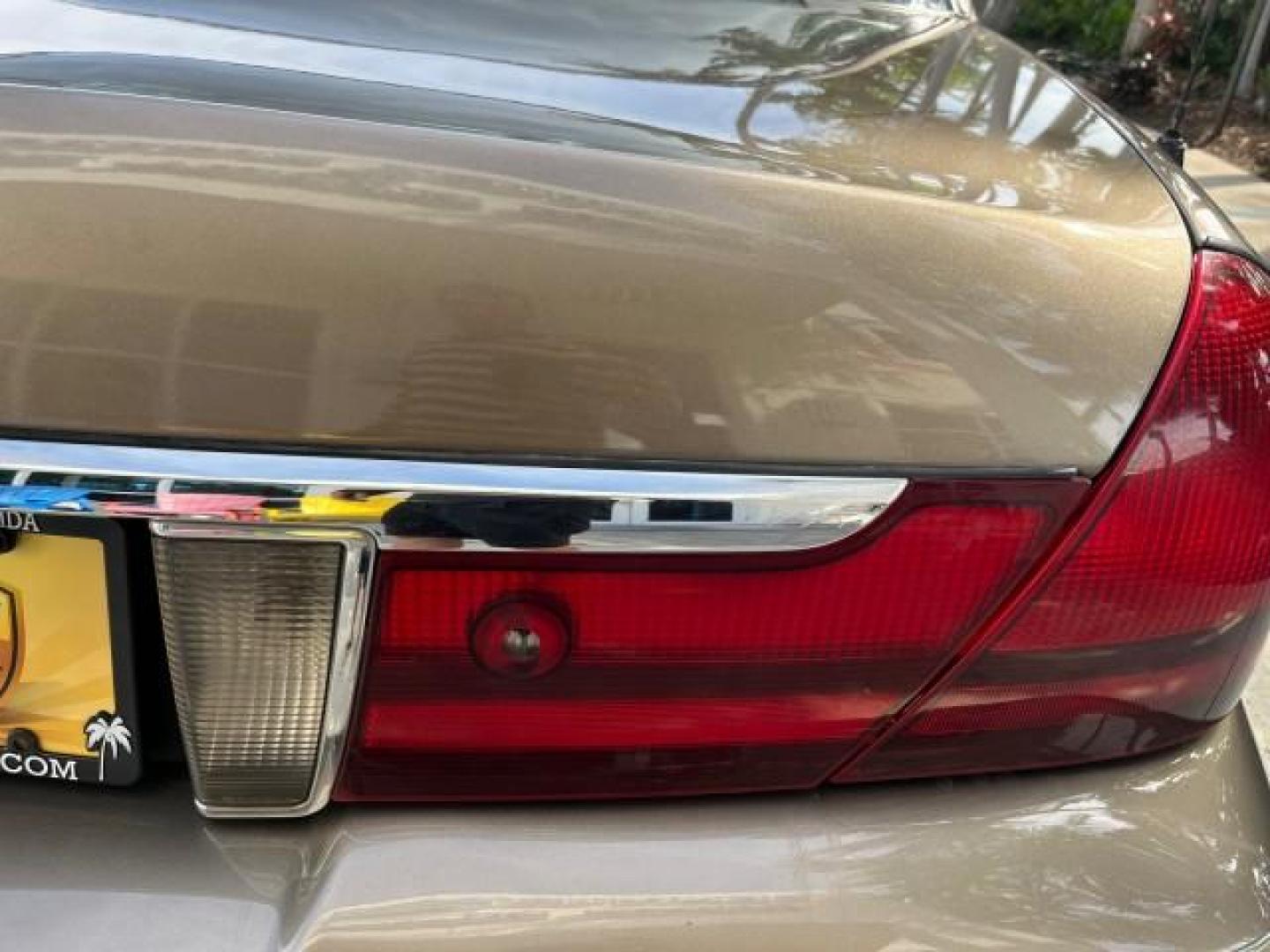 2005 Arizona Beige Metallic /Light Flint Mercury Grand Marquis 1 FL GS LOW MILES 43,746 (2MEFM74W95X) with an 4.6L OHC SEFI V8 Engine engine, Automatic transmission, located at 4701 North Dixie Hwy, Pompano Beach, FL, 33064, (954) 422-2889, 26.240938, -80.123474 - 2005 MERCURY GRAND MARQUIS GS ROAD READY 4.6L V8 VIN: 2MEFM74W95X643217 NO RECALLS POWER MIRRORS SEDAN 4 DR FLORIDA OWNER 4.6L V8 F DOHC LOW MILES 43,746 GASOLINE 13 SERVICE RECORDS REAR WHEEL DRIVE POWER LEATHER SEATS ABS Brakes AM/FM Stereo Air Conditioning Automatic Transmission CD Audio Cloth Se - Photo#88