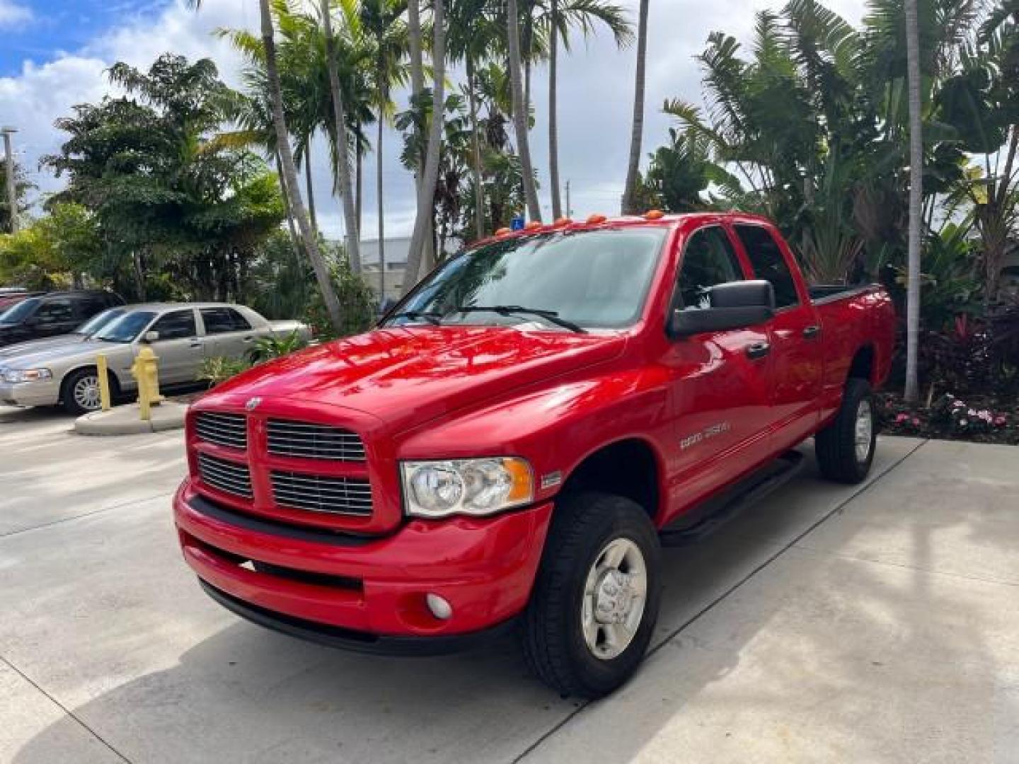 2003 Dark Garnet Red Pearl /Dark Slate Gray Dodge Ram 2500 4X4 SLT 4 DR LOW MILES 84,692 (3D7KU28D33G) with an 5.7L SMPI V8 Hemi Magnum Engine engine, Automatic transmission, located at 4701 North Dixie Hwy, Pompano Beach, FL, 33064, (954) 422-2889, 26.240938, -80.123474 - 2003 DODGE RAM 2500 SLT NEW $ 34,990 ROAD READY VIN: 3D7KU28D33G845544 NO RECALLS 5.7L V8 CREW PICKUP FLORIDA OWNER 4X4 5.7L V8 F LOW MILES 84,692 GASOLINE 4X4 15 SERVICE RECORDS REAR WHEEL DRIVE W/ 4X4 6,2FT BED POWER MIRRORS/SEATS 4WD/AWD ABS Brakes AM/FM Stereo Air Conditioning Automatic Transmis - Photo#3