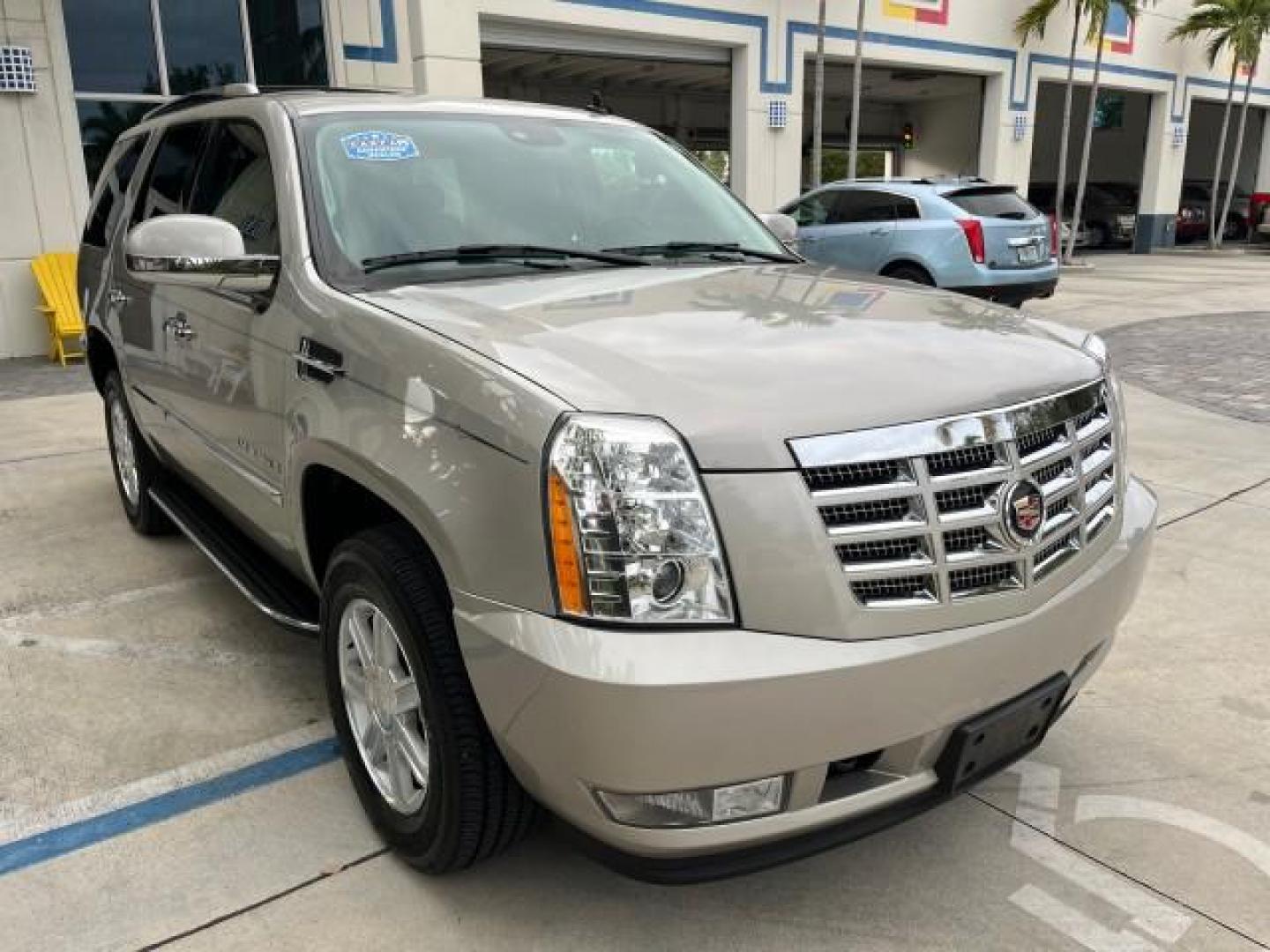 2007 Quicksilver /Ebony/Ebony Cadillac Escalade AWD SUNROOFLOW MILES 60,993 (1GYFK63877R) with an 6.2L Vortec 1000 VVT V8 SFI Engine engine, Automatic transmission, located at 4701 North Dixie Hwy, Pompano Beach, FL, 33064, (954) 422-2889, 26.240938, -80.123474 - 2007 CADILLAC ESCALADE NEW $ 59,100 ROAD READY VIN: 1GYFK63877R311160 NO ACCIDENTS NO RECALLS 4 DOOR WAGON/SPORT UTILITY LOW MILES 60,993 6.2L V8 6.2L V8 F ALL WHEEL DRIVE SUNROOF LEATHER SEATS GASOLINE 3 ROW LEATHER SEATS BLUETOOTH AWD ALL WHEEL DRIVE 20 SERVICE RECORDS PARKING SENSORS DUAL AC AWD - Photo#91