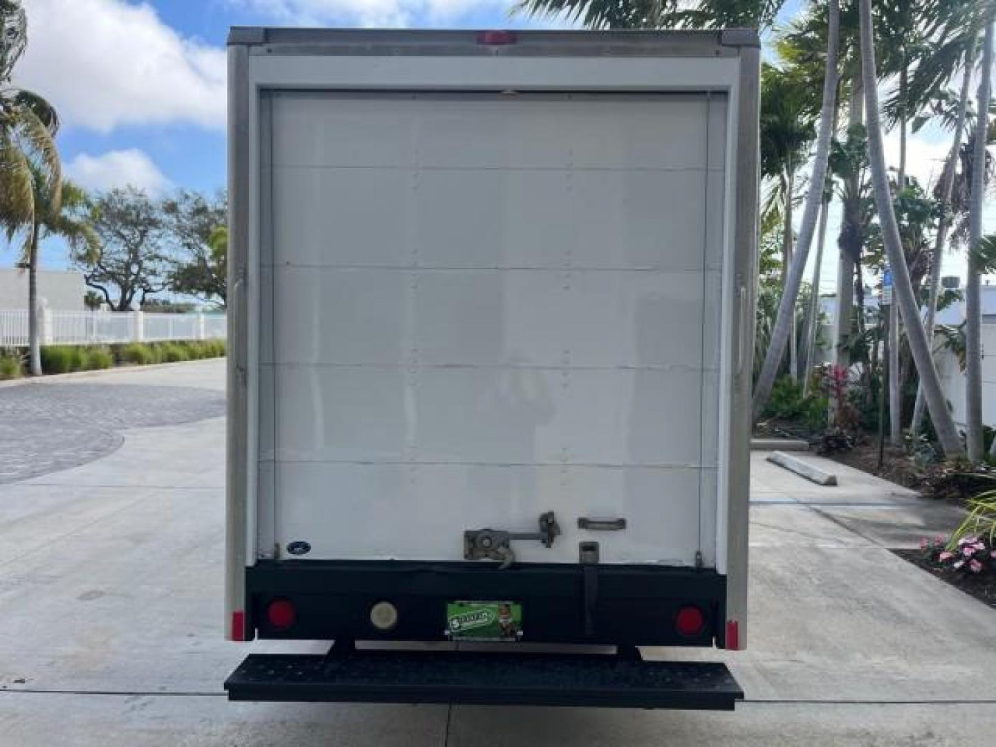 2004 Summit White /Neutral Chevrolet Express Commercial Cutaway 12 FT BOX TRUCK LOW MILES 46,503 (1GBHG31U741) with an 6.0L Vortec 6000 V8 SFI Engine engine, Automatic transmission, located at 4701 North Dixie Hwy, Pompano Beach, FL, 33064, (954) 422-2889, 26.240938, -80.123474 - 2004 CHEVROLET EXPRESS G3500 ROAD READY WORK READY VIN: 1GBHG31U741170863 FLORIDA OWNER 6.0L V8 CUTAWAY NO ACCIDENTS 6.0L V8 F NO RECALLS GASOLINE BRAND NEW TIRES 16 SERVICE RECORDS REAR WHEEL DRIVE VERY CLEAN LOW MILES 46,503 ABS Brakes AM/FM Stereo Air Conditioning Automatic Transmission Cruise Co - Photo#91