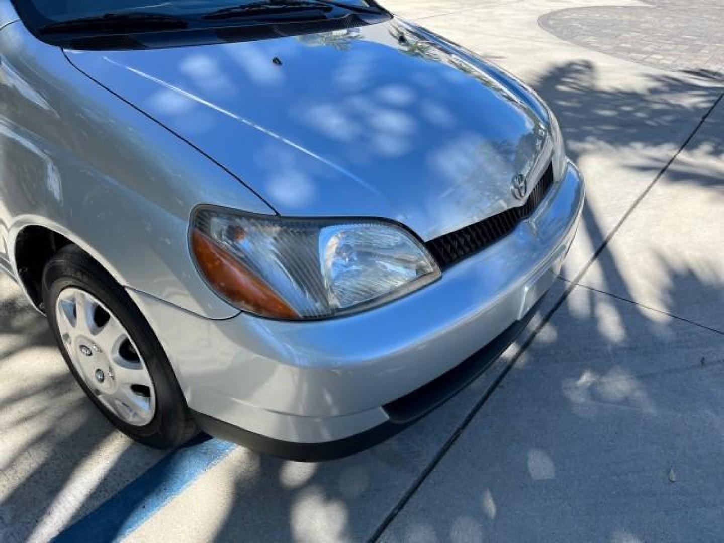 2001 Alpine Silver Metallic /Warm Gray Toyota Echo 1 OWNER LOW MILES 31,411 (JTDBT123810) with an 1.5L DOHC EFI 16-Valve 4-Cyl Engine engine, Automatic transmission, located at 4701 North Dixie Hwy, Pompano Beach, FL, 33064, (954) 422-2889, 26.240938, -80.123474 - 2001 TOYOTA ECHO ROAD READY VIN: JTDBT123810162781 1.5L I4 43 MPG SEDAN 4 DR NO ACCIDENTS 1.5L I4 F 16V 1 OWNER GASOLINE LOW MILES 31,411 FRONT WHEEL DRIVE 6 SERVICE RECORDS FWD Front Bucket Seats THIS IS ONE OF THE NICEST TOYOTA ECO WE HAVE EVER LISTED RETIREE MARYLAND TITLE THIS IS THE LOWEST MILE - Photo#71