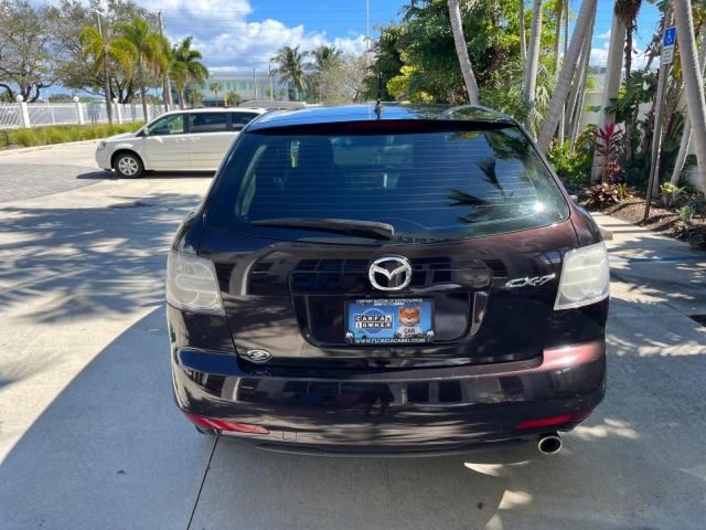 2011 Black Cherry Mica /Black Mazda CX-7 1 FL i SV LOW MILES 59,855 (JM3ER2A5XB0) with an 2.5L DOHC 16-Valve VVT I4 Engine engine, Automatic transmission, located at 4701 North Dixie Hwy, Pompano Beach, FL, 33064, (954) 422-2889, 26.240938, -80.123474 - 2011 MAZDA CX-7 I SV ROAD READY 2.5L I4 VIN: JM3ER2A5XB0409487 NO ACCIDENTS 28 MPG 4 DOOR WAGON/SPORT UTILITY NO RECALLS 2.5L I4 F DOHC 16V 1 OWNER FLORIDA GASOLINE LOW MILES 59,855 FRONT WHEEL DRIVE 18 SERVICE RECORDS Alloy Wheels Anti-Theft System Approach Lights Braking Assist Cruise Control Curt - Photo#6