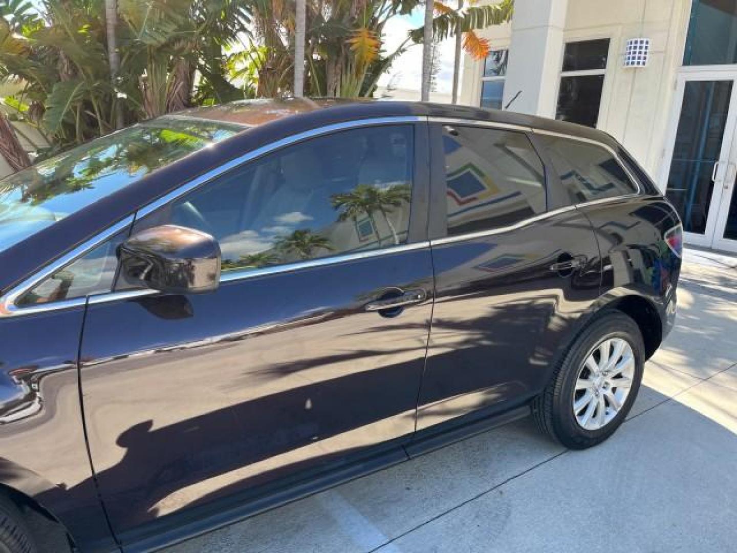 2011 Black Cherry Mica /Black Mazda CX-7 1 FL i SV LOW MILES 59,855 (JM3ER2A5XB0) with an 2.5L DOHC 16-Valve VVT I4 Engine engine, Automatic transmission, located at 4701 North Dixie Hwy, Pompano Beach, FL, 33064, (954) 422-2889, 26.240938, -80.123474 - 2011 MAZDA CX-7 I SV ROAD READY 2.5L I4 VIN: JM3ER2A5XB0409487 NO ACCIDENTS 28 MPG 4 DOOR WAGON/SPORT UTILITY NO RECALLS 2.5L I4 F DOHC 16V 1 OWNER FLORIDA GASOLINE LOW MILES 59,855 FRONT WHEEL DRIVE 18 SERVICE RECORDS Alloy Wheels Anti-Theft System Approach Lights Braking Assist Cruise Control Curt - Photo#84