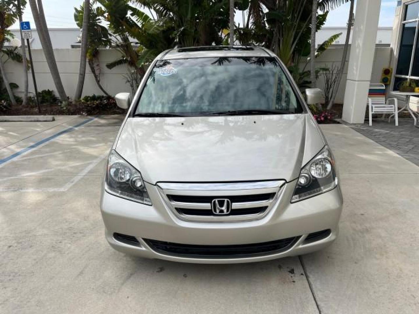 2007 Silver Pearl Metallic /Gray Honda Odyssey 1 EX-L LOW MILES 57,826 (5FNRL38777B) with an 3.5L SOHC MPFI 24-Valve i-VTEC V6 Engine engine, Automatic transmission, located at 4701 North Dixie Hwy, Pompano Beach, FL, 33064, (954) 422-2889, 26.240938, -80.123474 - 2007 HONDA ODYSSEY EX-L W/DVD NEW $35,106 ROAD READY VIN: 5FNRL38777B460172 NO ACCIDENTS NO RECALLS VAN 3 ROW SEATS 1 OWNER DUAL AC 3.5L V6 3.5L V6 F SOHC 24V LOW MILES 57,826 POWER SLIDING DOORS GASOLINE POWER MIRRORS POWER HEATED LEATHER SEATS FRONT WHEEL DRIVE POWER SUNROOF DVD VIDEO SYSTEM Anti- - Photo#2