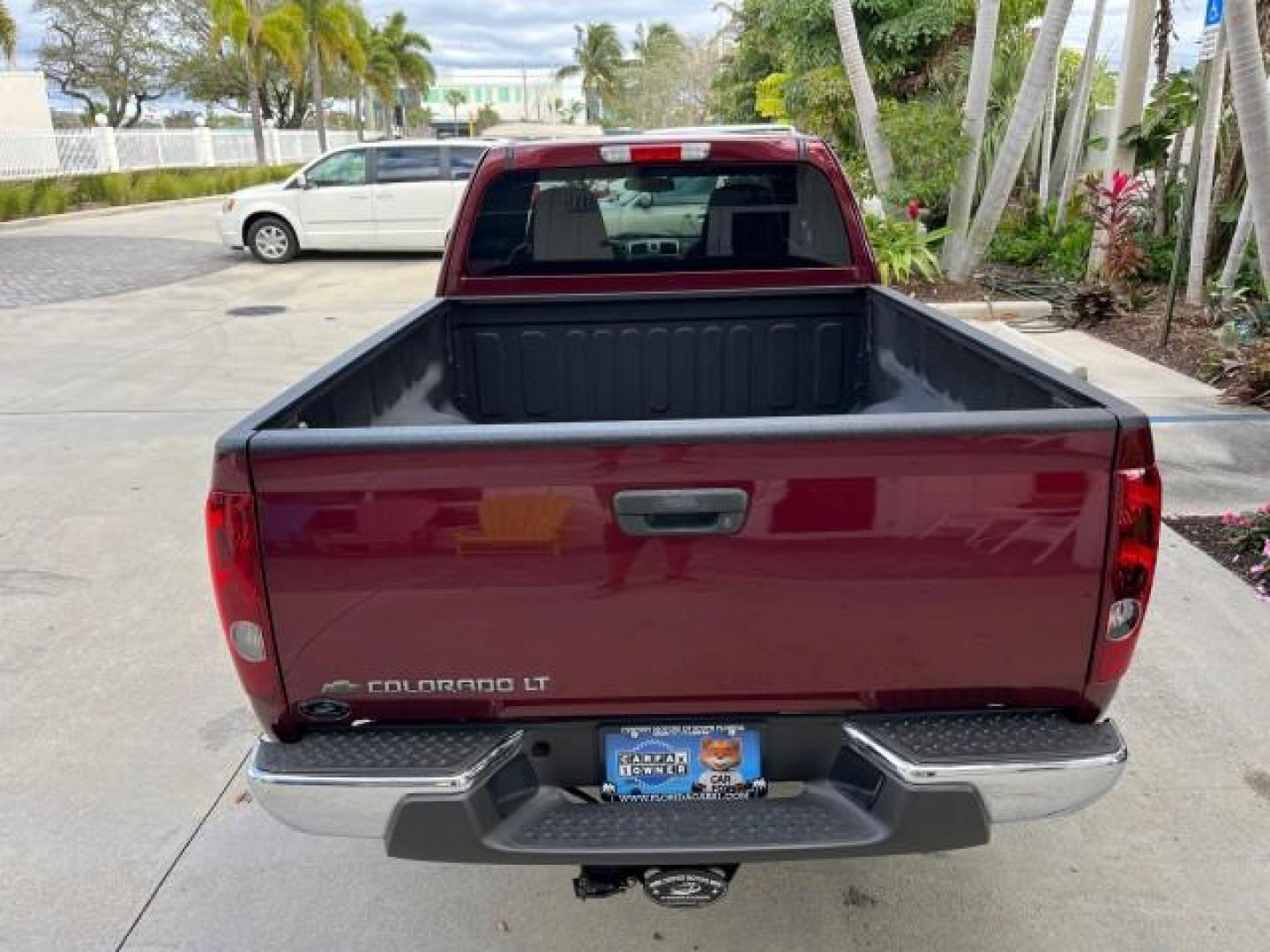 2007 Deep Ruby Metallic /Very Dark Pewter Chevrolet Colorado 1 LT 4 DR LOW MILES 19,968 (1GCCS19E178) with an 3.7L DOHC 5-Cyl MFI Engine engine, Automatic transmission, located at 4701 North Dixie Hwy, Pompano Beach, FL, 33064, (954) 422-2889, 26.240938, -80.123474 - 2007 CHEVROLET COLORADO LT ROAD READY 3,7L I5 VIN: 1GCCS19E178250306 NO ACCIDENTS 4 DOOR EXTENDED CAB PICKUP NO RECALLS 23 MPG 3.7L I5 F BEAUTIFUL 1 OWNER 6.1FT BED GASOLINE CLEAN SUPER LOW MILES 19,968 REAR WHEEL DRIVE NEVER BEEN USED FOR WORK 11 SERVICE RECORDS 6.1' Bed Length Anti-Theft System Cr - Photo#93