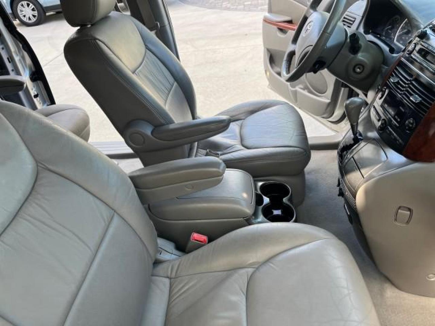 2004 Silver Shadow Pearl /Stone Toyota Sienna XLE 7 LOW MILES 55,737 (5TDZA22C54S) with an 3.3L 24-Valve MPFI DOHC VVT-i V6 Engine engine, Automatic transmission, located at 4701 North Dixie Hwy, Pompano Beach, FL, 33064, (954) 422-2889, 26.240938, -80.123474 - 2004 TOYOTA SIENNA XLE 7 PASSENGER NEW $33,585 ROAD READY VIN: 5TDZA22C54S212256 NO ACCIDENTS 3.3L V6 VAN DUAL ZONE AC LOW MILES 55,737 27 MPG 3.3L V6 F DOHC 24V JBL SOUND POWER SLIDING DOORS GASOLINE 7 PASSENGER POWER LIFTGATE LEATHER FRONT WHEEL DRIVE 3 ROW SEATS 18 SERVICE RECORDS XLE Alloy Wheel - Photo#26