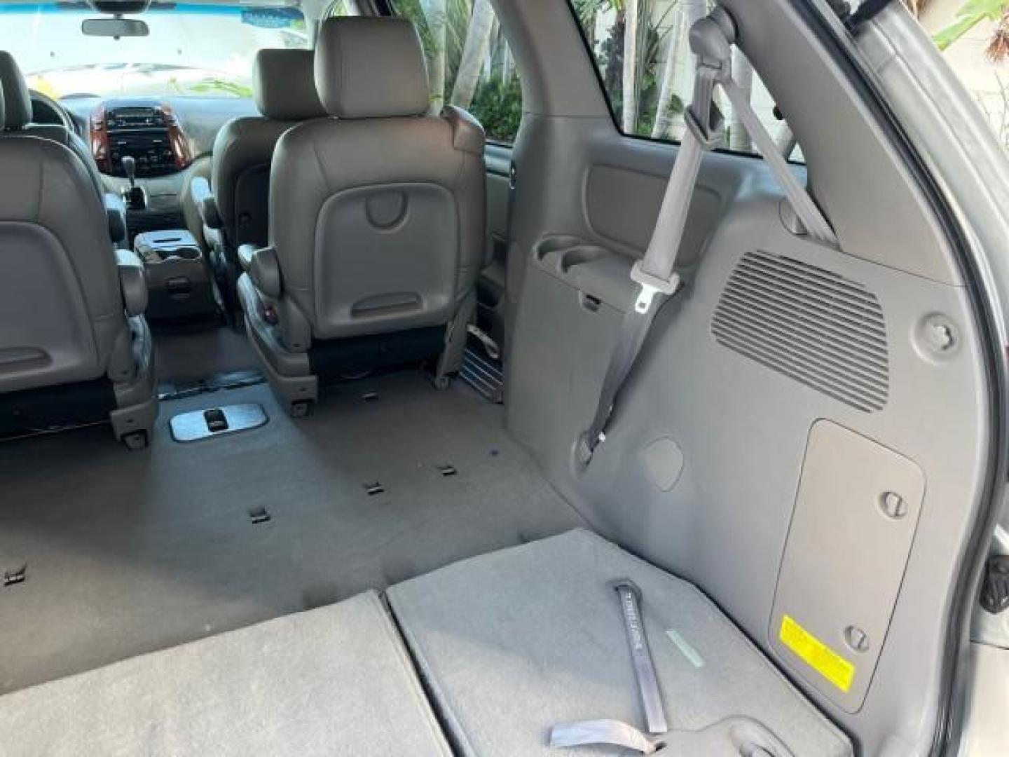 2004 Silver Shadow Pearl /Stone Toyota Sienna XLE 7 LOW MILES 55,737 (5TDZA22C54S) with an 3.3L 24-Valve MPFI DOHC VVT-i V6 Engine engine, Automatic transmission, located at 4701 North Dixie Hwy, Pompano Beach, FL, 33064, (954) 422-2889, 26.240938, -80.123474 - 2004 TOYOTA SIENNA XLE 7 PASSENGER NEW $33,585 ROAD READY VIN: 5TDZA22C54S212256 NO ACCIDENTS 3.3L V6 VAN DUAL ZONE AC LOW MILES 55,737 27 MPG 3.3L V6 F DOHC 24V JBL SOUND POWER SLIDING DOORS GASOLINE 7 PASSENGER POWER LIFTGATE LEATHER FRONT WHEEL DRIVE 3 ROW SEATS 18 SERVICE RECORDS XLE Alloy Wheel - Photo#81