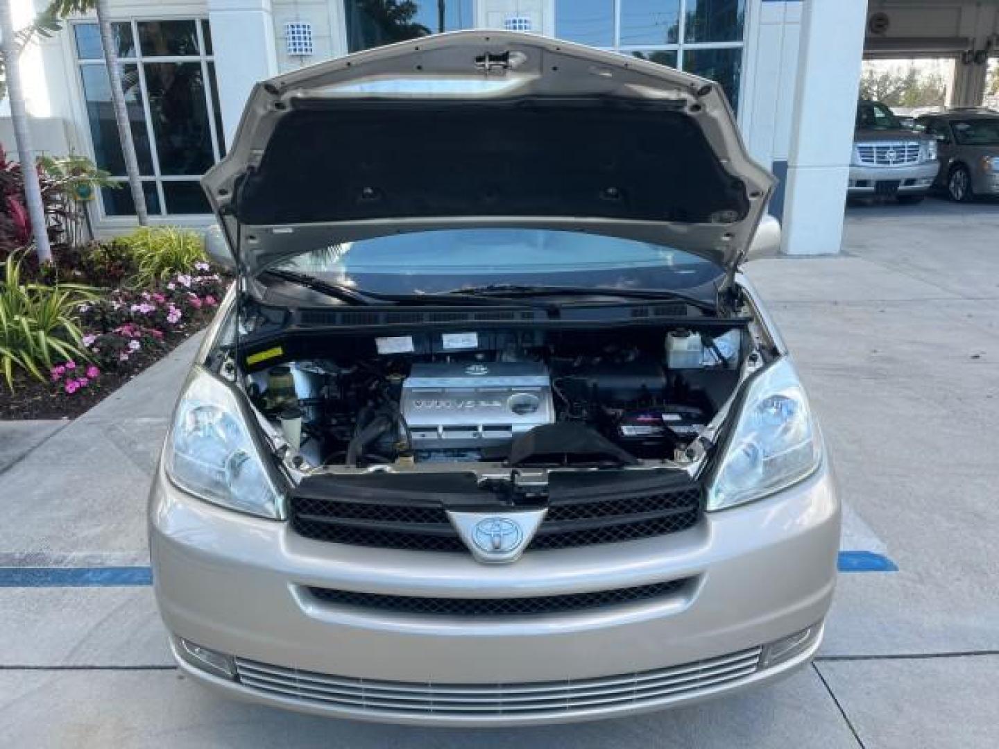 2004 Silver Shadow Pearl /Stone Toyota Sienna XLE 7 LOW MILES 55,737 (5TDZA22C54S) with an 3.3L 24-Valve MPFI DOHC VVT-i V6 Engine engine, Automatic transmission, located at 4701 North Dixie Hwy, Pompano Beach, FL, 33064, (954) 422-2889, 26.240938, -80.123474 - 2004 TOYOTA SIENNA XLE 7 PASSENGER NEW $33,585 ROAD READY VIN: 5TDZA22C54S212256 NO ACCIDENTS 3.3L V6 VAN DUAL ZONE AC LOW MILES 55,737 27 MPG 3.3L V6 F DOHC 24V JBL SOUND POWER SLIDING DOORS GASOLINE 7 PASSENGER POWER LIFTGATE LEATHER FRONT WHEEL DRIVE 3 ROW SEATS 18 SERVICE RECORDS XLE Alloy Wheel - Photo#83