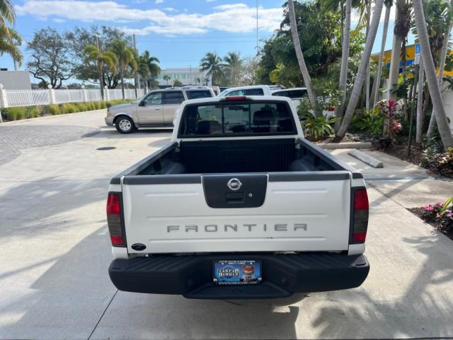 2003 Avalanche /Gray Nissan Frontier 2WD 1 FL XE LOW MILES 56,647 (1N6DD26T13C) with an 2.4L DOHC SMPI 16-Valve 4-Cyl Engine engine, Automatic transmission, located at 4701 North Dixie Hwy, Pompano Beach, FL, 33064, (954) 422-2889, 26.240938, -80.123474 - 2003 NISSAN FRONTIER X CAB AUTO ROAD READY 2.4L I4 VIN: 1N6DD26T13C408137 NO ACCIDENTS NO RECALLS CLUB CAB PICKUP 1 OWNER FLORIDA 2.4L I4 F DOHC 16V LOW MILES 56,647 27 MPG GASOLINE 4 SERVICE RECORDS REAR WHEEL DRIVE 6,1FT BED NEW LIKE TIRES ABS Brakes Automatic Transmission Power Locks Rear Defrost - Photo#6