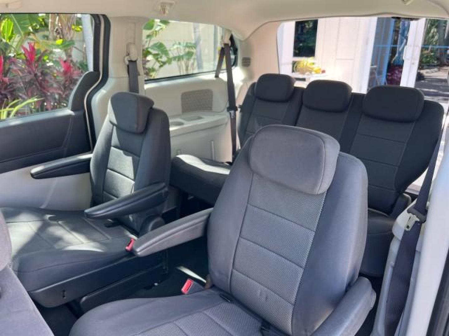 2008 Light Sandstone Metallic /Md Slate/Lt Shale Dodge Grand Caravan SE LOW HANDICAP MILES 76,328 (1D8HN44H98B) with an 3.3L V6 Cylinder Engine engine, Automatic transmission, located at 4701 North Dixie Hwy, Pompano Beach, FL, 33064, (954) 422-2889, 26.240938, -80.123474 - OUR WEBPAGE FLORIDACARS1.COM HAS OVER 100 PHOTOS AND FREE CARFAX LINK 2008 DODGE GRAND CARAVAN SE HANDICAP LIFT ROAD READY 3.3L V6 VIN: 1D8HN44H98B188711 FLORIDA OWNER VAN NO RECALLS 3.3L V6 F 24 SERVICE RECORDS GASOLINE 24 MPG LOW MILES 76,328 FRONT WHEEL DRIVE POWER MIRRORS 3 ROW SEATS Anti-Theft - Photo#43