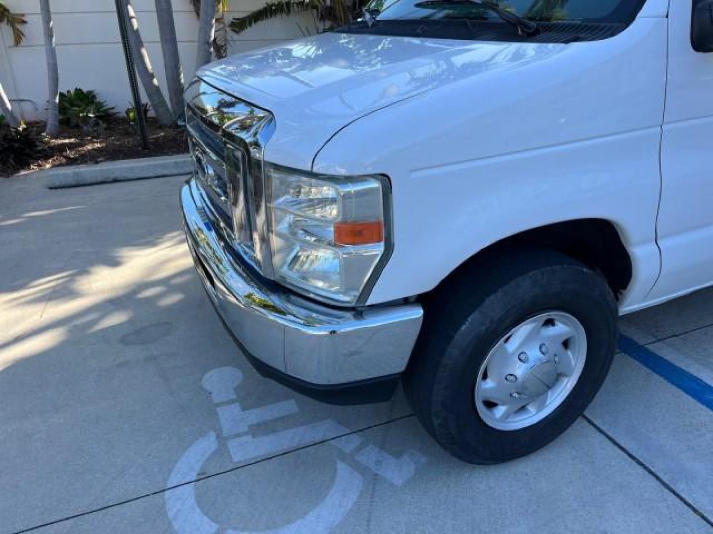 2010 Oxford White /Medium Flint Ford Econoline Wagon 15 PASS XLT LOW MILES 75,859 (1FBSS3BL2AD) with an 5.4L EFI FFV V8 Engine engine, Automatic transmission, located at 4701 North Dixie Hwy, Pompano Beach, FL, 33064, (954) 422-2889, 26.240938, -80.123474 - 2010 FORD E-SERIES E-350 SD XLT ROAD READY 5.4L V8 VIN: 1FBSS3BL2ADA46049 FLORIDA OWNER VAN LOW MILES 75,859 5.4L V8 F SOHC 16V 7 SERVICE RECORDS GASOLINE NO RECALLS 15 PASSENGER REAR WHEEL DRIVE POWER MIRRORS 4 ROW SEATS Auxiliary Engine Cooler Cruise Control Electronic Braking System Electronic Tr - Photo#78