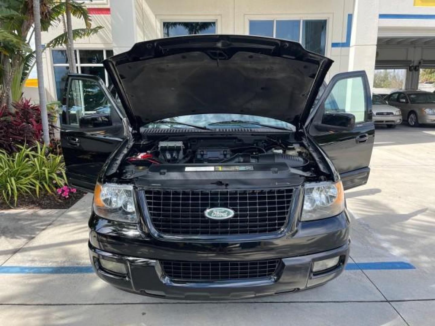 2005 Black /Medium Parchment Ford Expedition 1 FL Limited LOW MILES 43,972 (1FMPU19525L) with an 5.4L SOHC SEFI 24-Valve V8 Engine engine, Automatic transmission, located at 4701 North Dixie Hwy, Pompano Beach, FL, 33064, (954) 422-2889, 26.240938, -80.123474 - 2005 FORD EXPEDITION LIMITED NEW $43,360 ROAD READY VIN: 1FMPU19525LA91748 NO ACCIDENTS NO RECALLS 4 DOOR WAGON/SPORT UTILITY 1 OWNER FLORIDA 5.4L V8 5.4L V8 F SOHC LIMITED LOW MILES 43,972 GASOLINE DUAL ZONE AC 3 ROW LEATHER SEATAS REAR WHEEL DRIVE POWER SEATS/MIRRORS 13 SERVICE RECORDS Alloy Wheel - Photo#17