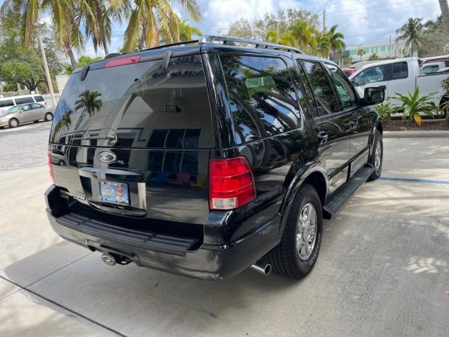 2005 Black /Medium Parchment Ford Expedition 1 FL Limited LOW MILES 43,972 (1FMPU19525L) with an 5.4L SOHC SEFI 24-Valve V8 Engine engine, Automatic transmission, located at 4701 North Dixie Hwy, Pompano Beach, FL, 33064, (954) 422-2889, 26.240938, -80.123474 - 2005 FORD EXPEDITION LIMITED NEW $43,360 ROAD READY VIN: 1FMPU19525LA91748 NO ACCIDENTS NO RECALLS 4 DOOR WAGON/SPORT UTILITY 1 OWNER FLORIDA 5.4L V8 5.4L V8 F SOHC LIMITED LOW MILES 43,972 GASOLINE DUAL ZONE AC 3 ROW LEATHER SEATAS REAR WHEEL DRIVE POWER SEATS/MIRRORS 13 SERVICE RECORDS Alloy Wheel - Photo#7