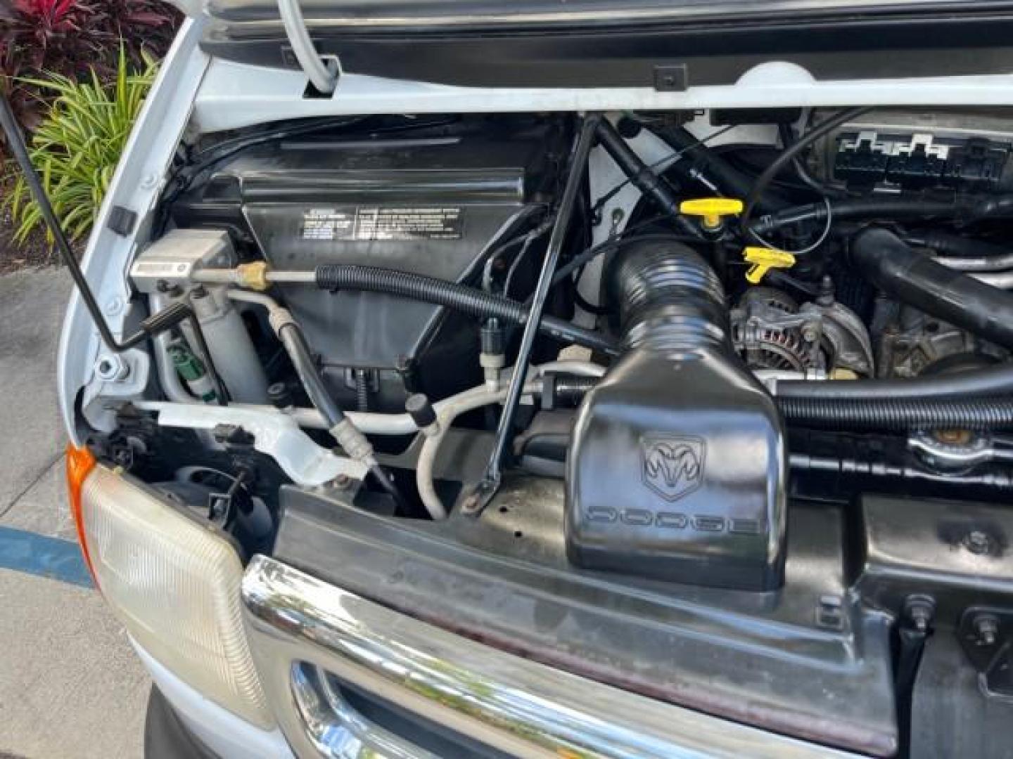 2001 Bright White /Dark Slate Gray Dodge Ram Wagon 3500 15 PASS LOW MILES 70,056 (2B5WB35Z81K) with an 5.9L SMPI V8 Magnum Engine engine, Automatic transmission, located at 4701 North Dixie Hwy, Pompano Beach, FL, 33064, (954) 422-2889, 26.240938, -80.123474 - 2001 DODGE RAM VAN 3500 MAXI EXT ROAD READY 5,9L V8 VIN: 2B5WB35Z81K531405 LOW MILES 70,056 VAN 15 PASSANGER 5.9L V8 F OHV 16V 4 ROW SEATS GASOLINE 5 SERVICE RECORDS REAR WHEEL DRIVE POWER MIRRORS Approach Lights Front Bucket Seats RWD THIS IS ONE OF THE NICEST DODGE RAMS WE HAVE EVER LISTED RETIREE - Photo#49