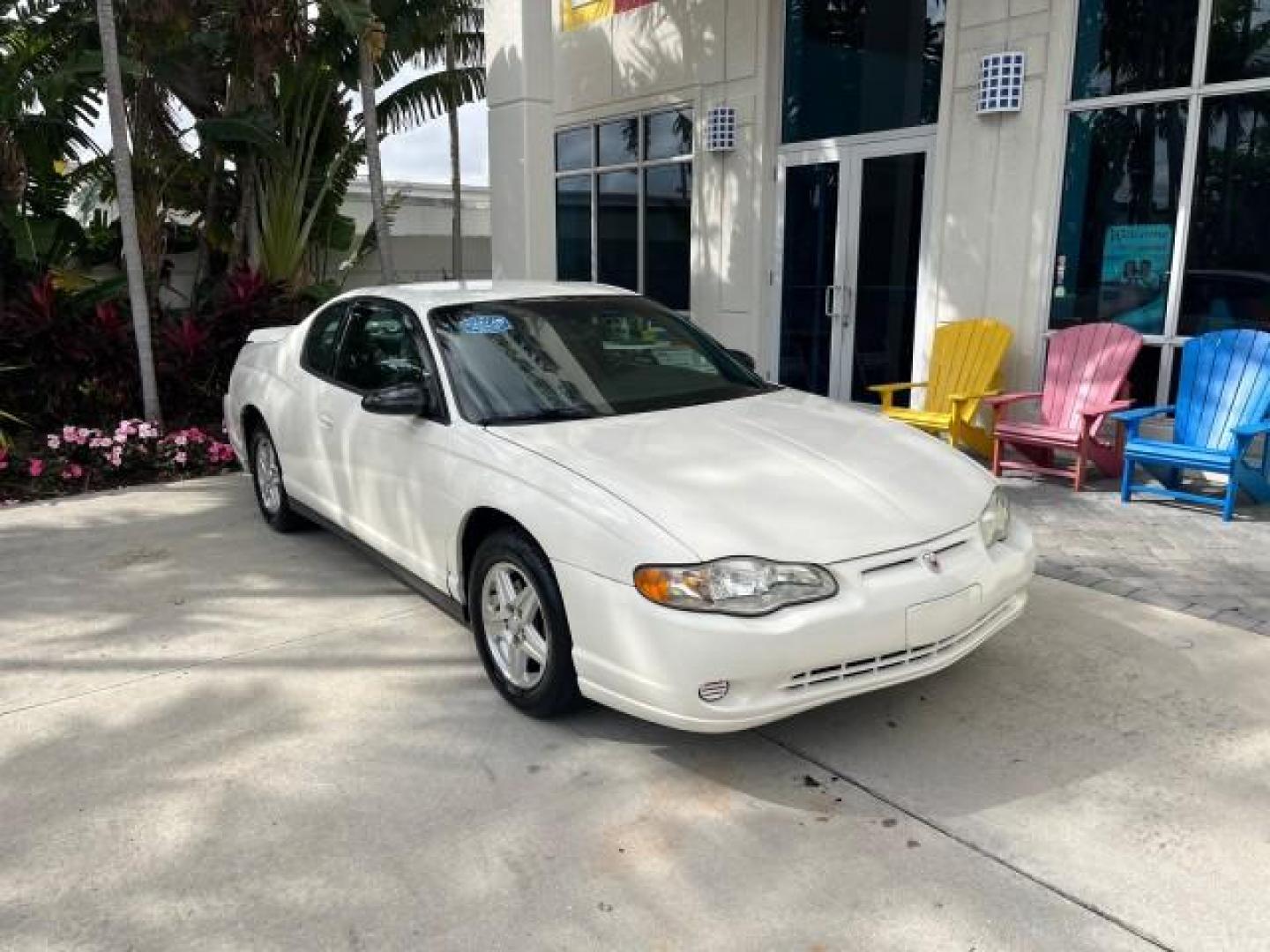 2005 White /Medium Gray Chevrolet Monte Carlo LS LOW MILES 96,037 (2G1WW12E759) with an 3.4L 3400 V6 SFI Engine engine, Automatic transmission, located at 4701 North Dixie Hwy, Pompano Beach, FL, 33064, (954) 422-2889, 26.240938, -80.123474 - 2005 CHEVROLET MONTE CARLO LS ROAD READY 3,4L V6 VIN: 2G1WW12E759204646 NO ACCIDENTS 32 MPG COUPE NO RECALLS DUAL ZONE AC 3.4L V6 F FLORIDA OWNER GASOLINE POWER MIRRORS LOW MILES 90,037 FRONT WHEEL DRIVE POWER SEATS 15 SERVICE RECORDS Alloy Wheels Automatic Climate Control Cruise Control Dual-Zone C - Photo#1