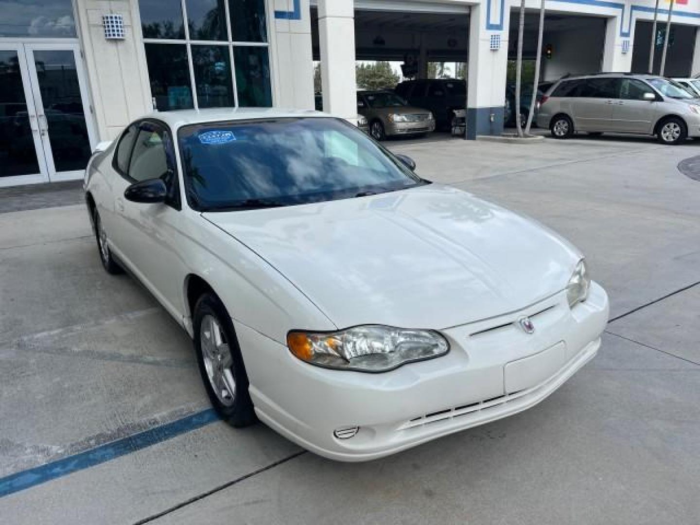 2005 White /Medium Gray Chevrolet Monte Carlo LS LOW MILES 96,037 (2G1WW12E759) with an 3.4L 3400 V6 SFI Engine engine, Automatic transmission, located at 4701 North Dixie Hwy, Pompano Beach, FL, 33064, (954) 422-2889, 26.240938, -80.123474 - 2005 CHEVROLET MONTE CARLO LS ROAD READY 3,4L V6 VIN: 2G1WW12E759204646 NO ACCIDENTS 32 MPG COUPE NO RECALLS DUAL ZONE AC 3.4L V6 F FLORIDA OWNER GASOLINE POWER MIRRORS LOW MILES 90,037 FRONT WHEEL DRIVE POWER SEATS 15 SERVICE RECORDS Alloy Wheels Automatic Climate Control Cruise Control Dual-Zone C - Photo#53