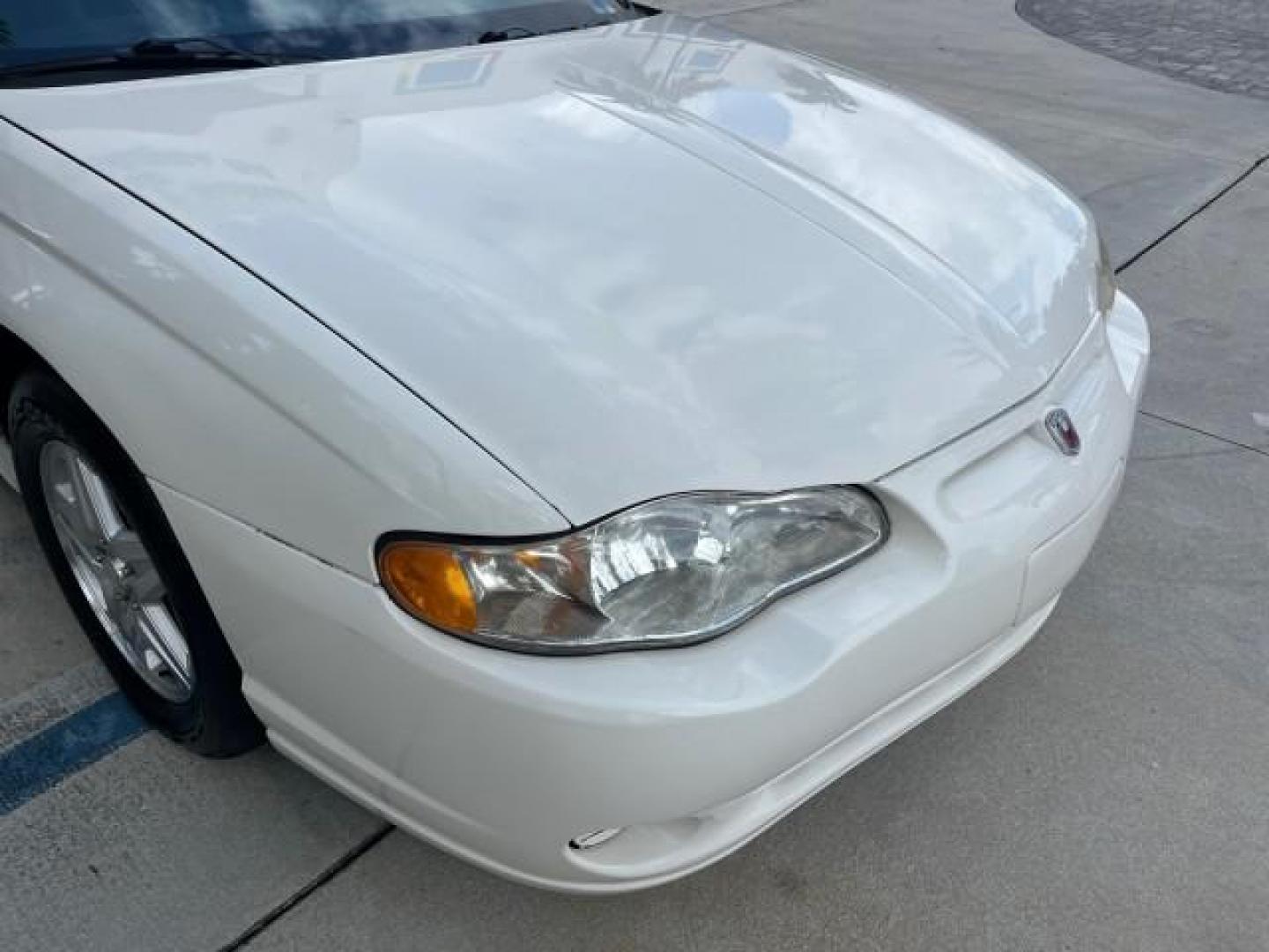 2005 White /Medium Gray Chevrolet Monte Carlo LS LOW MILES 96,037 (2G1WW12E759) with an 3.4L 3400 V6 SFI Engine engine, Automatic transmission, located at 4701 North Dixie Hwy, Pompano Beach, FL, 33064, (954) 422-2889, 26.240938, -80.123474 - 2005 CHEVROLET MONTE CARLO LS ROAD READY 3,4L V6 VIN: 2G1WW12E759204646 NO ACCIDENTS 32 MPG COUPE NO RECALLS DUAL ZONE AC 3.4L V6 F FLORIDA OWNER GASOLINE POWER MIRRORS LOW MILES 90,037 FRONT WHEEL DRIVE POWER SEATS 15 SERVICE RECORDS Alloy Wheels Automatic Climate Control Cruise Control Dual-Zone C - Photo#58