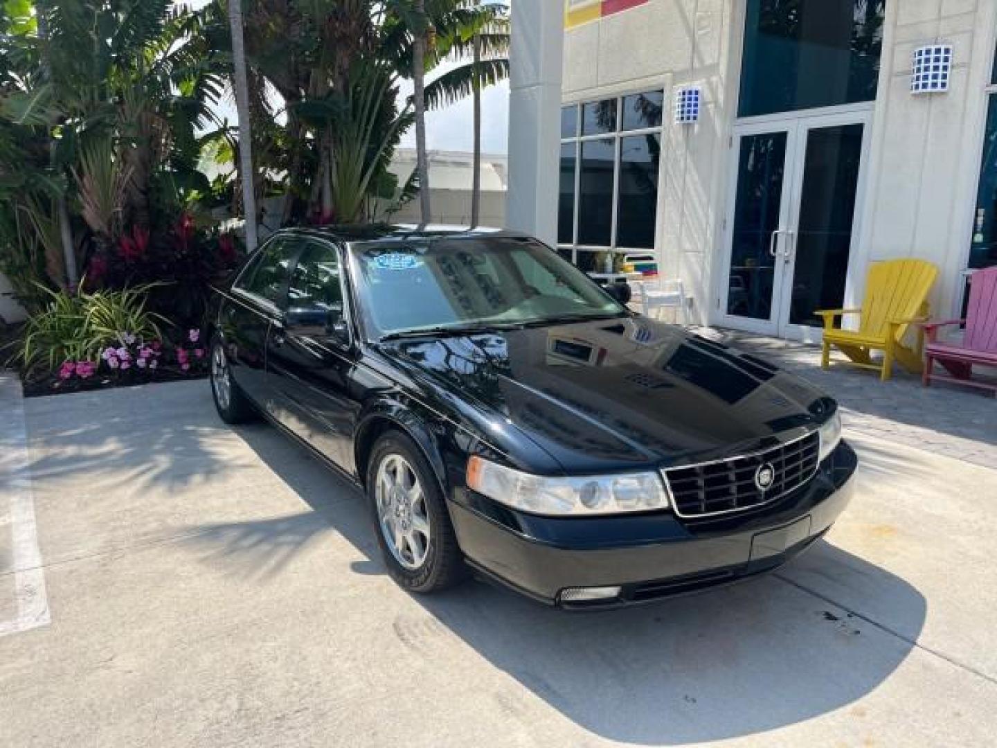 2001 Sable Black /Oatmeal Cadillac Seville Touring STS LOW MILES 50,141 (1G6KY54951U) with an 4.6L SFI DOHC V8 300hp Northstar Engine engine, Automatic transmission, located at 4701 North Dixie Hwy, Pompano Beach, FL, 33064, (954) 422-2889, 26.240938, -80.123474 - 2001 CADILLAC SEVILLE STS NEW $53,205 ROAD READY VIN: 1G6KY54951U137293 NO ACCIDENTS NO RECALLS SEDAN 4 DR HEATED SEATS/MIRRORS FLORIDA OWNER 28 MPG 4.6L V8 F DOHC 32V BACK UP SENSORS 13 SERVICE RECORDS 4.6L V8 GASOLINE POWER MIRRORS POWER LEATHER SEATS FRONT WHEEL DRIVE LOW MILES 50,141 DUAL ZONE A - Photo#1