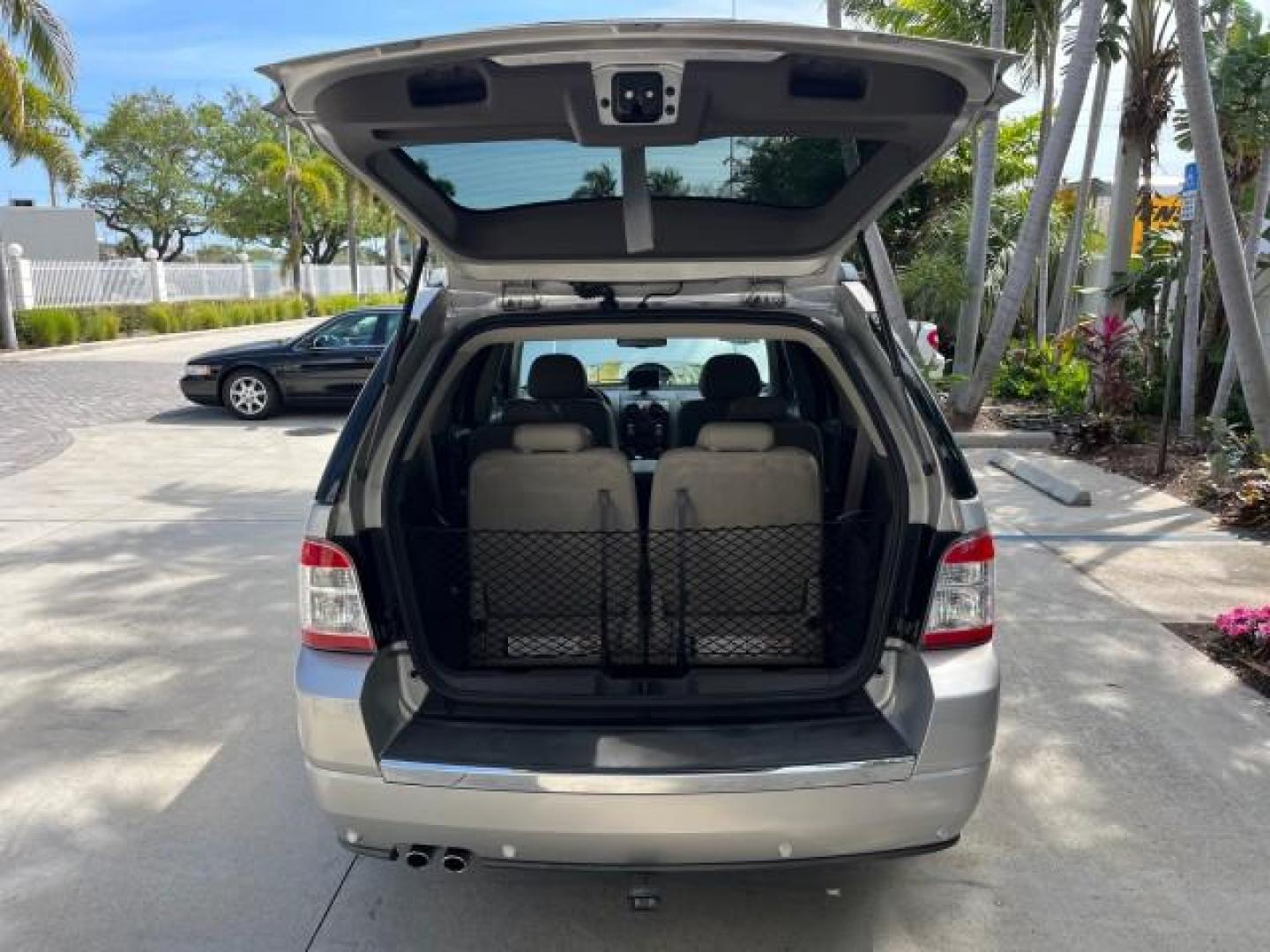 2008 Silver Birch Metallic /Medium Light Stone Ford Taurus X 1 FL Limited LOW MILES 80,408 (1FMDK03W78G) with an 3.5L SMPI 24-Valve V6 Duratec Engine engine, Automatic transmission, located at 4701 North Dixie Hwy, Pompano Beach, FL, 33064, (954) 422-2889, 26.240938, -80.123474 - 2008 FORD TAURUS X LIMITED NEW $ 33,260 ROAD READY VIN: 1FMDK03W78GA41963 NO ACCIDENTS NO RECALLS 4 DOOR WAGON/SPORT UTILITY LIMITED 1 OWNER FLORIDA 3.5L V6 3.5L V6 F BACK UP CAMERA/SENSORS LOW MILES 80,408 GASOLINE POWER SEATS/MIRRORS 3 ROW LEATHER SEATS FRONT WHEEL DRIVE DUAL ZONE AC 35 SERVICE RE - Photo#66