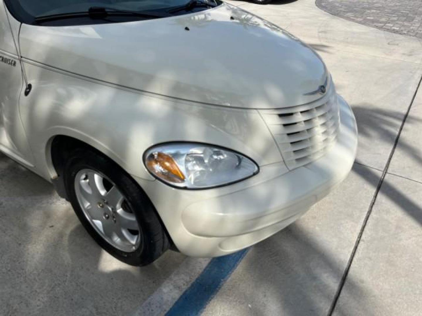 2004 Light Almond Pearl Metallic /Taupe/Pearl Beige Chrysler PT Cruiser LOW MILES 22,047 (3C4FY48B64T) with an 2.4L DOHC SMPI 16-Valve I4 Engine engine, Automatic transmission, located at 4701 North Dixie Hwy, Pompano Beach, FL, 33064, (954) 422-2889, 26.240938, -80.123474 - 2004 CHRYSLER PT CRUISER ROAD READY 2.4L I4 VIN: 3C4FY48B64T349933 NO ACCIDENTS 2.4L I4 F DOHC 16V NO RECALLS 29 MPG GASOLINE LOW MILES 22,047 FRONT WHEEL DRIVE 3 SERVICE RECORDS Approach Lights FWD Front Bucket Seats THIS IS ONE OF THE NICEST CHRYSLERS WE HAVE EVER LISTED RETIREE ALABAMA TITLE THIS - Photo#85