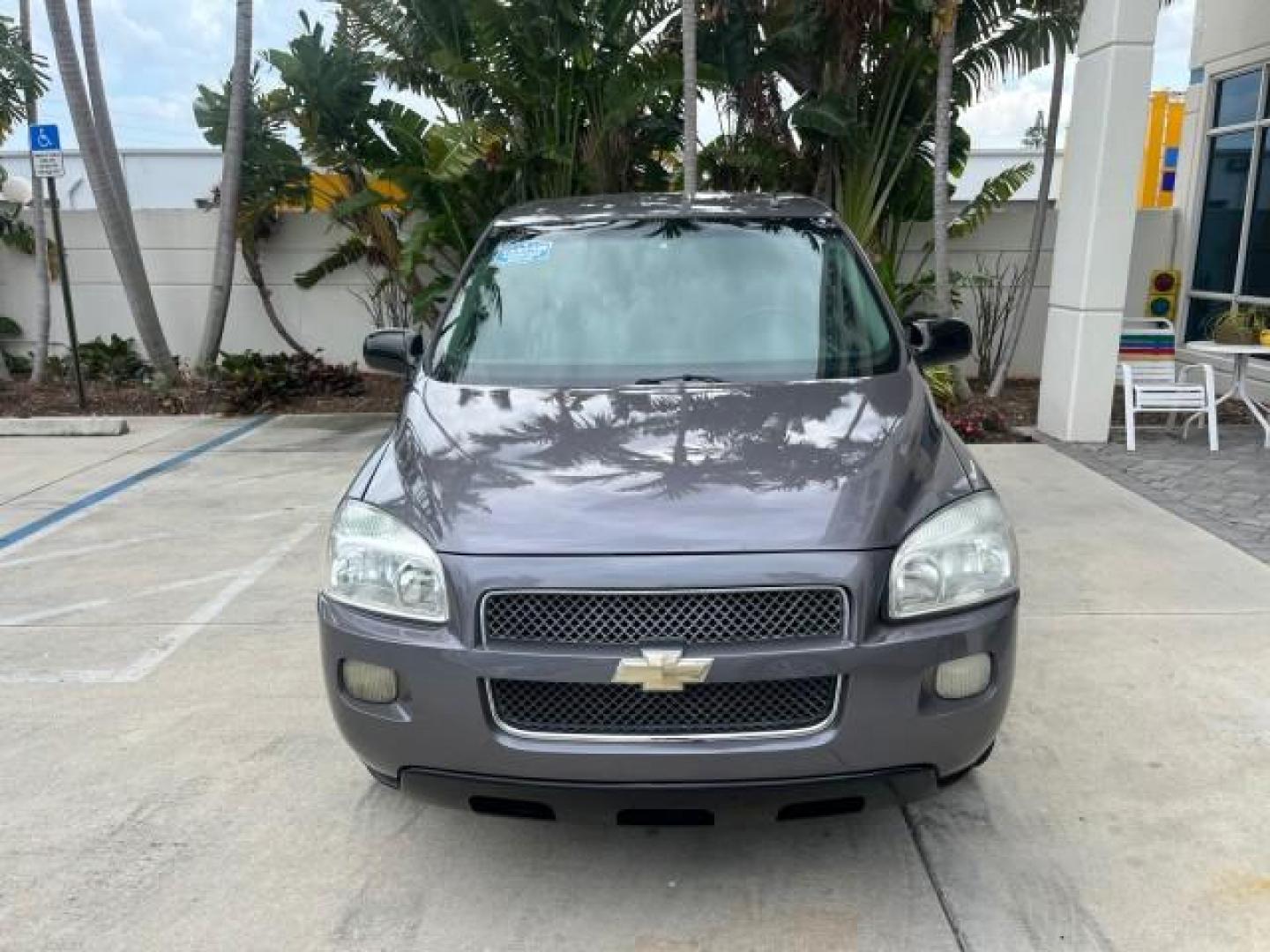 2007 Silverstone Metallic /Medium Gray Chevrolet Uplander BRAUN ENTERVAN LOWERED FLOOR 54.133 (1GBDV13177D) with an 3.9L V6 SFI Engine engine, Automatic transmission, located at 4701 North Dixie Hwy, Pompano Beach, FL, 33064, (954) 422-2889, 26.240938, -80.123474 - 2007 CHEVROLET UPLANDER BRAUN ENTERVAN ROAD READY 3,9L V6 VIN: 1GBDV13177D107535 NO ACCIDENTS CARGO VAN NO RECALLS 3.9L V6 F 41 SERVICE RECORDS GASOLINE POWER SLIDING DOORS LOW MILES 54,133 FRONT WHEEL DRIVE POWER WHEELCHAIR RAMP $ 35,000 DOLLAR CONVERSION Anti-Theft System Cruise Control Electronic - Photo#2