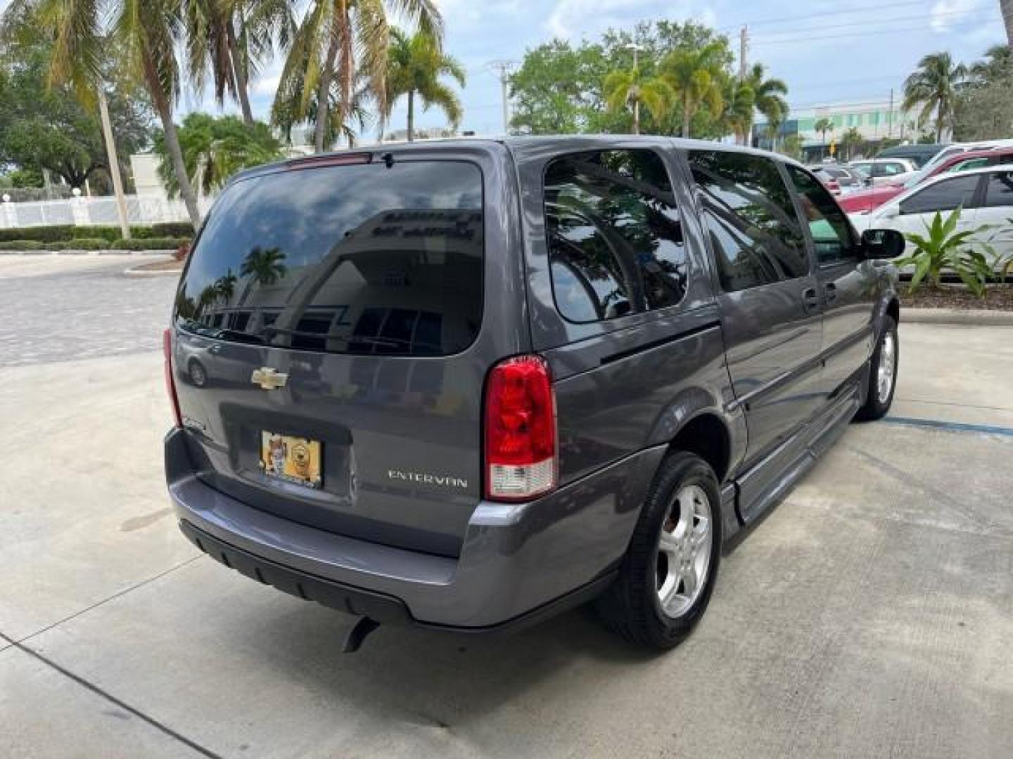 2007 Silverstone Metallic /Medium Gray Chevrolet Uplander BRAUN ENTERVAN LOWERED FLOOR 54.133 (1GBDV13177D) with an 3.9L V6 SFI Engine engine, Automatic transmission, located at 4701 North Dixie Hwy, Pompano Beach, FL, 33064, (954) 422-2889, 26.240938, -80.123474 - 2007 CHEVROLET UPLANDER BRAUN ENTERVAN ROAD READY 3,9L V6 VIN: 1GBDV13177D107535 NO ACCIDENTS CARGO VAN NO RECALLS 3.9L V6 F 41 SERVICE RECORDS GASOLINE POWER SLIDING DOORS LOW MILES 54,133 FRONT WHEEL DRIVE POWER WHEELCHAIR RAMP $ 35,000 DOLLAR CONVERSION Anti-Theft System Cruise Control Electronic - Photo#7